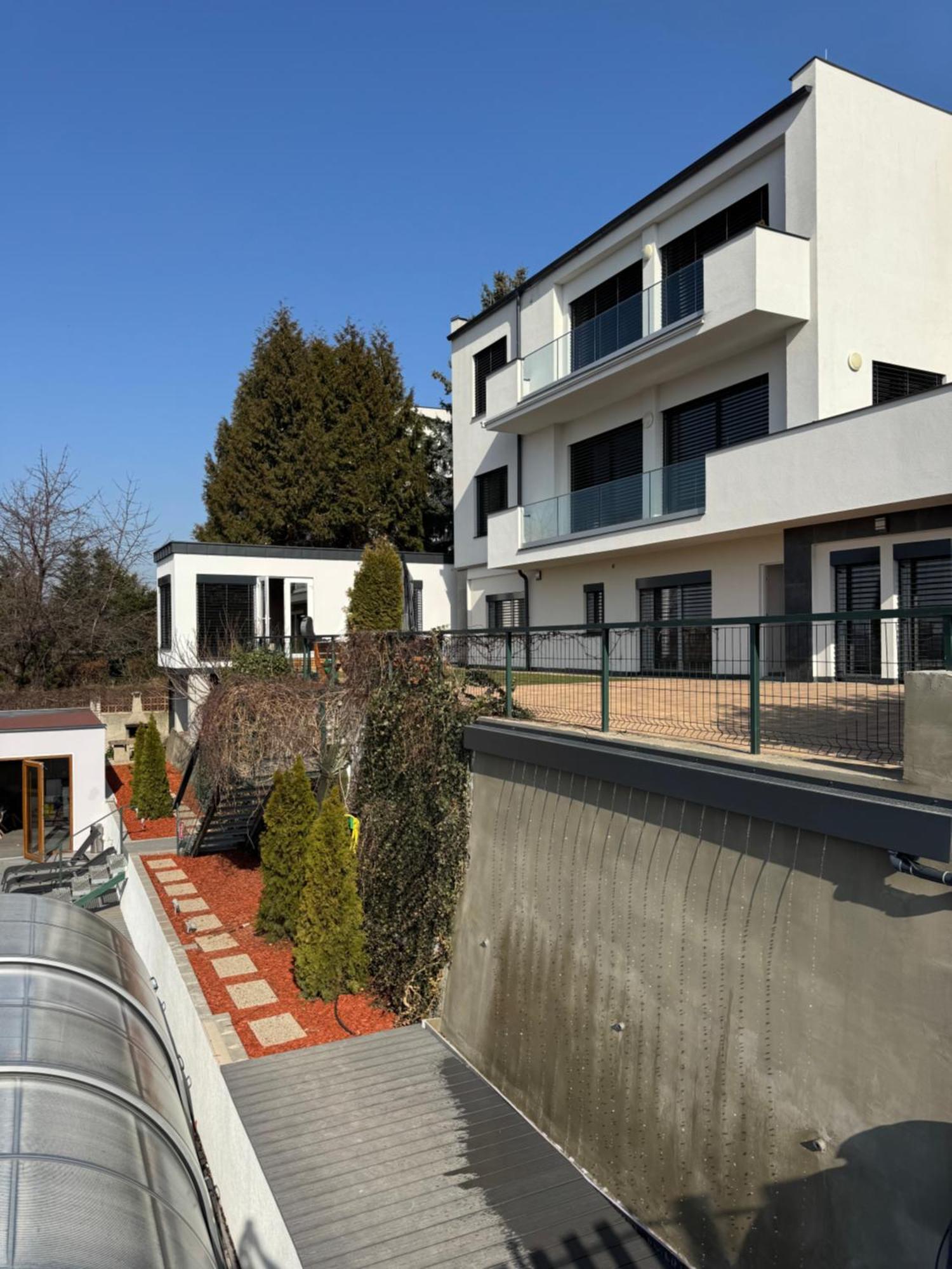 Airport Luxury & Appartement *