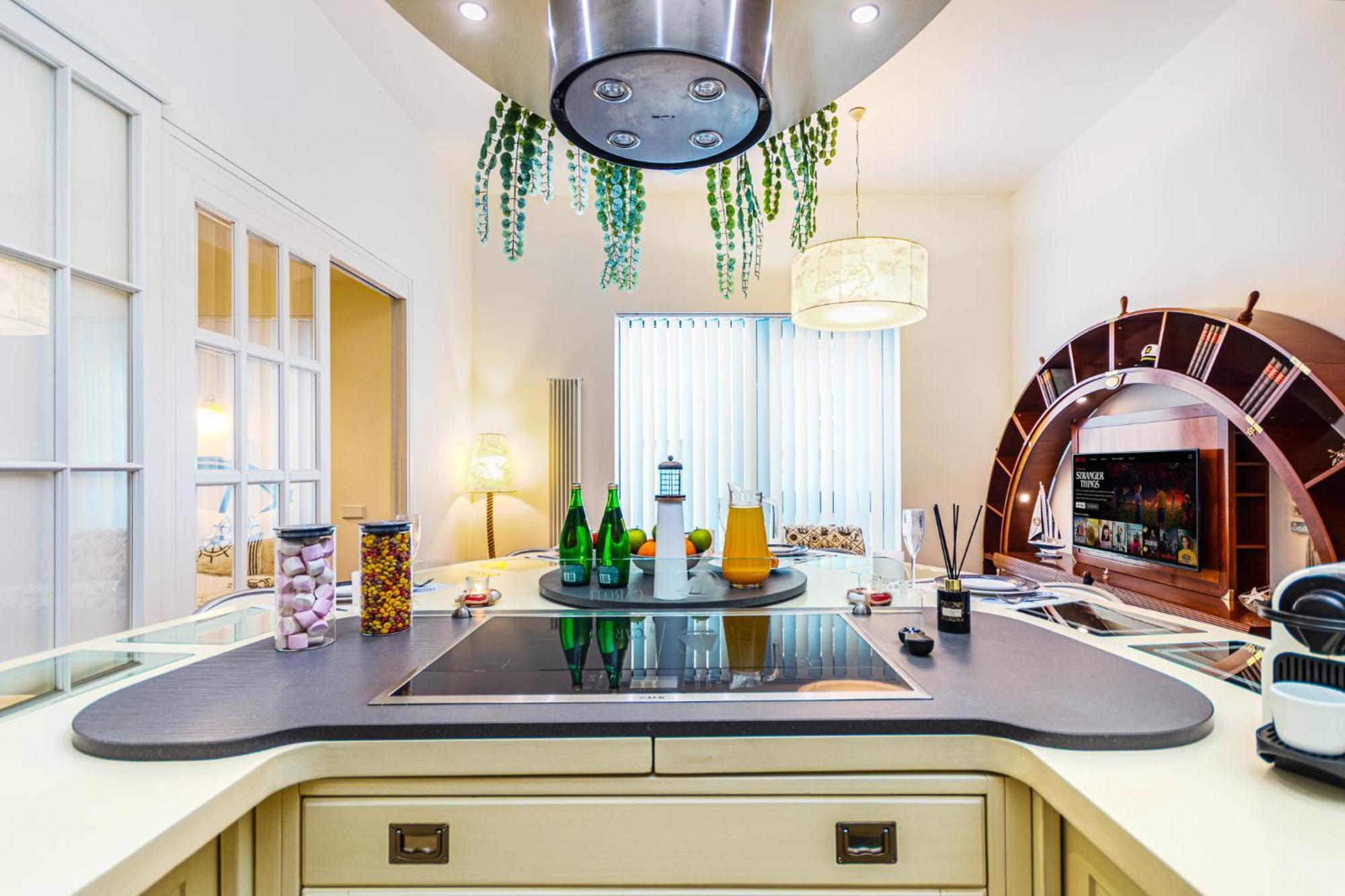 Apartment Luxury Yacht-style Old Town *