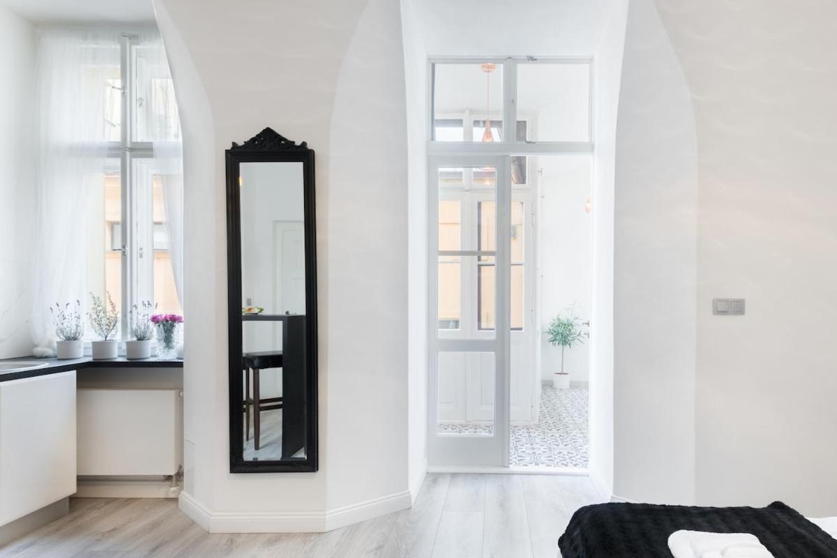Wenceslas Square / Main Station - New Studio***** Apartamento *