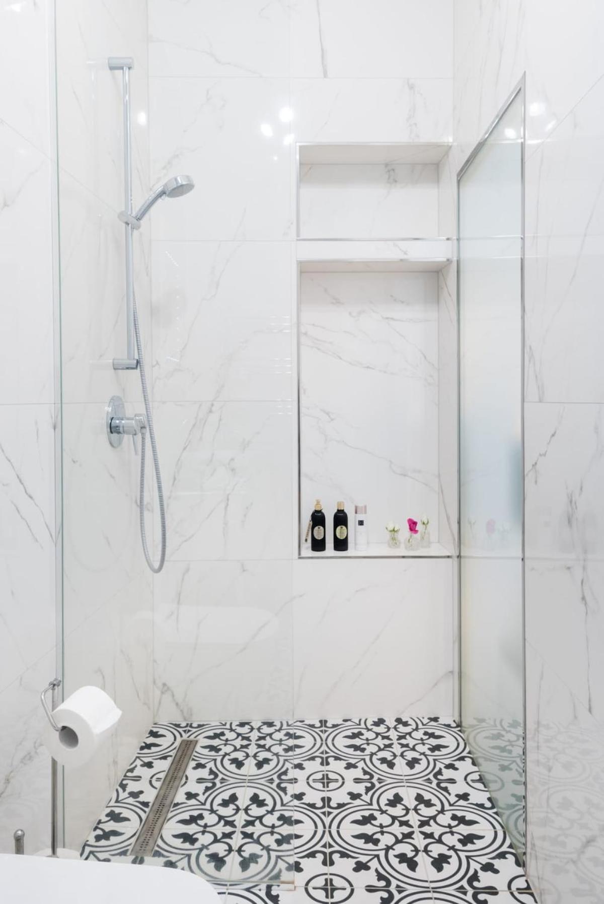 Wenceslas Square / Main Station - New Studio***** Apartamento Praga