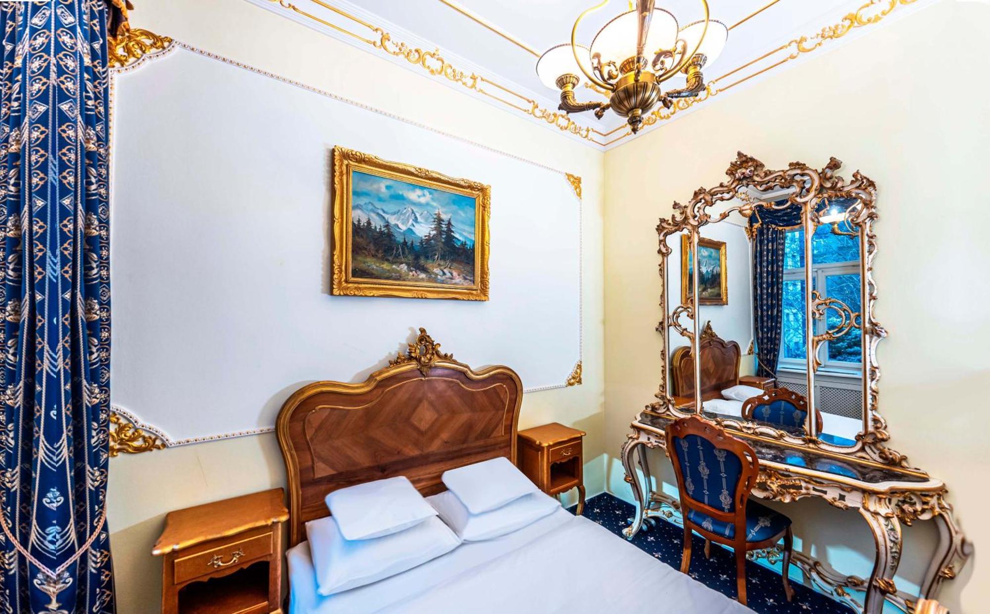 Luxury Gen Collection Prague