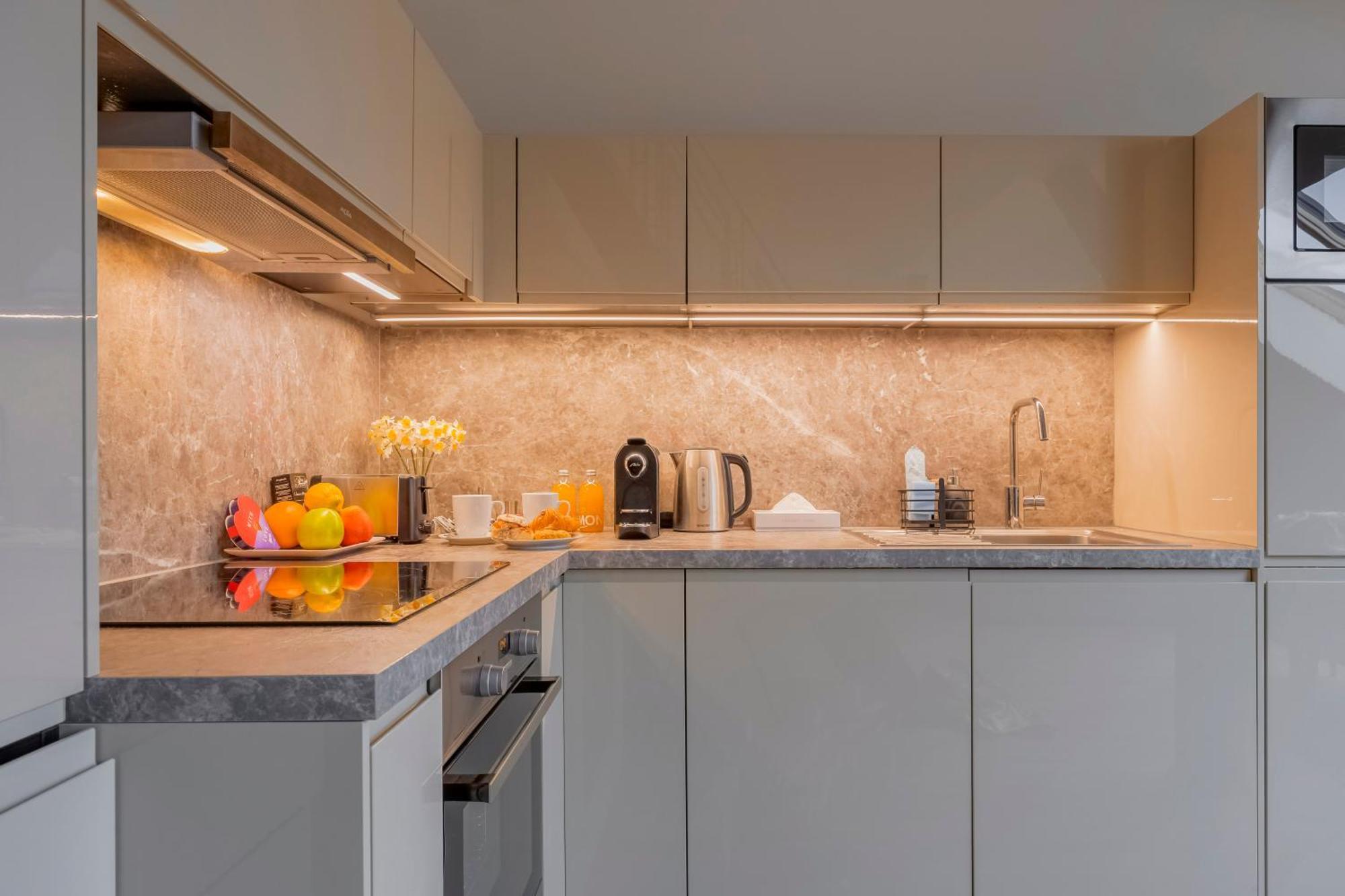 Louren Apartment *