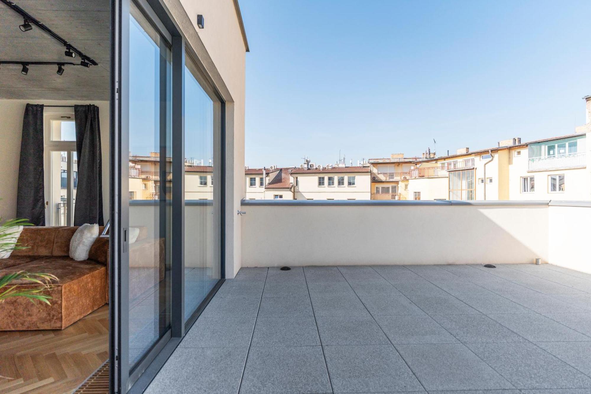 Oomph Apartment Prag