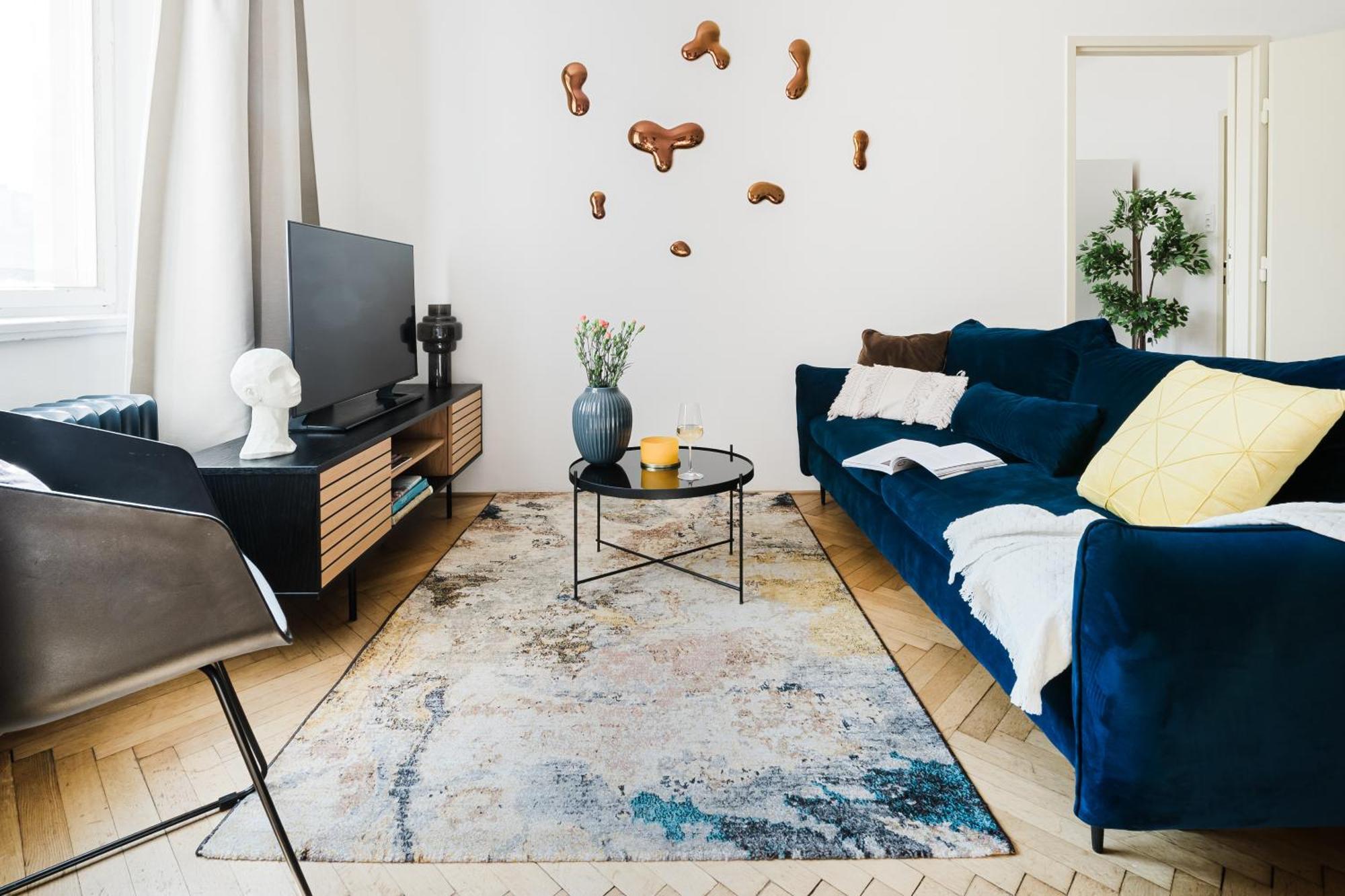 Days - 1bdr - Workspace - Netflix - New Town Apartment Prague