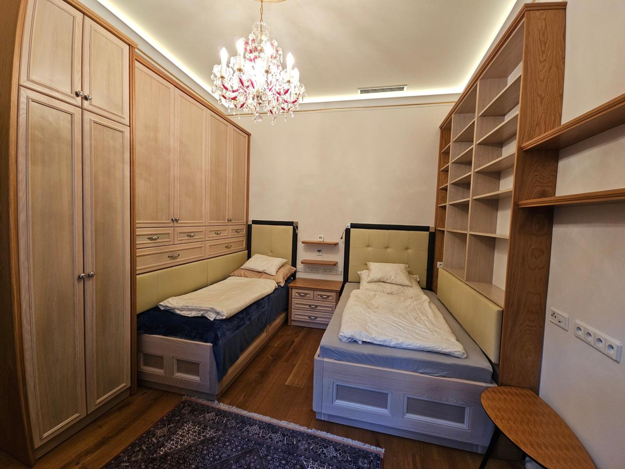 Exclusive Royal Apartment *