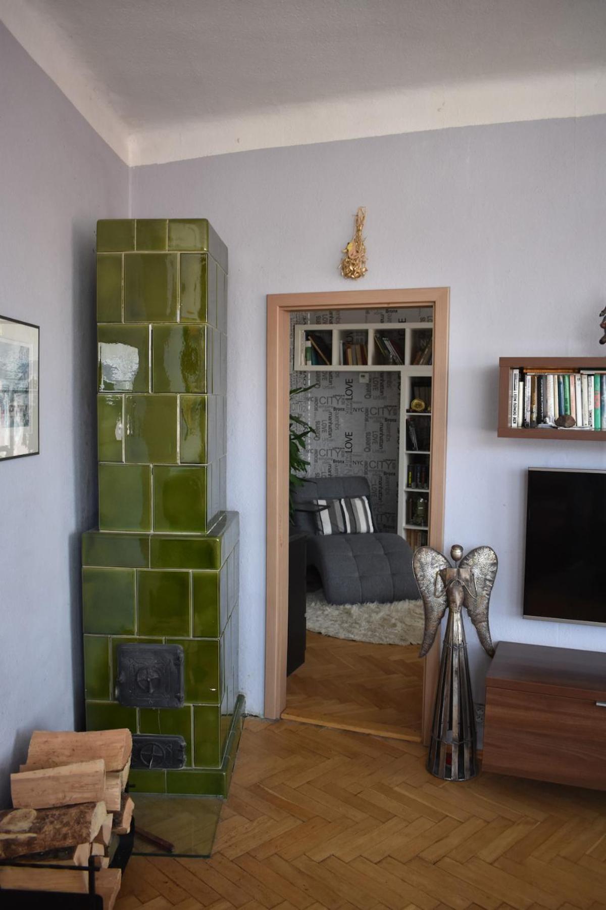 Amazing In Center For Great Price Apartment *