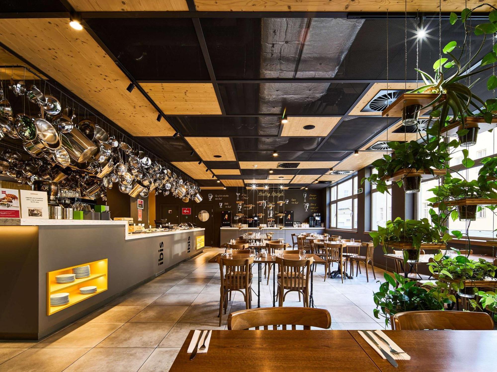 Ibis Wenceslas Square 3* Prague