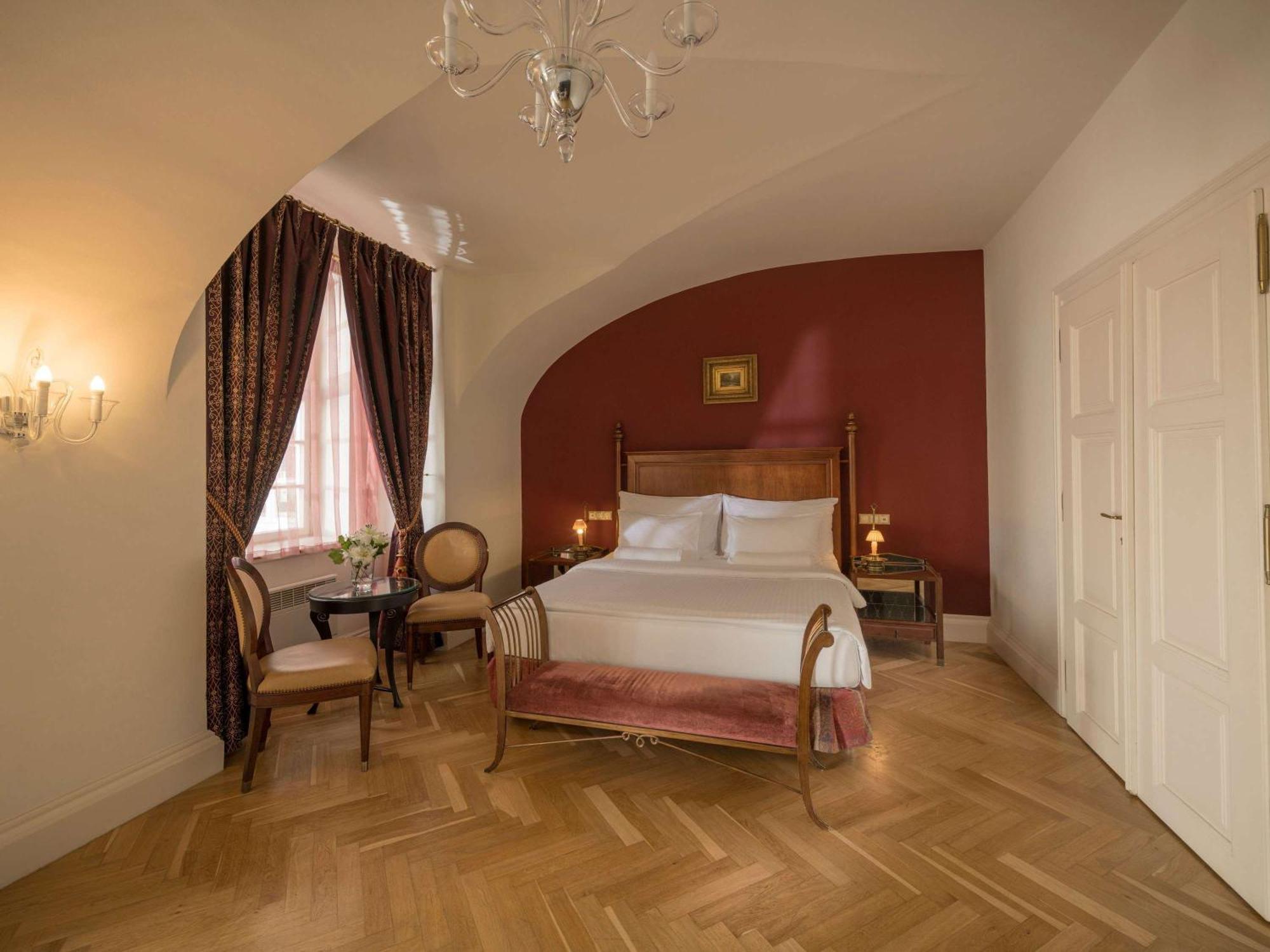 Hotel The Mozart 5*