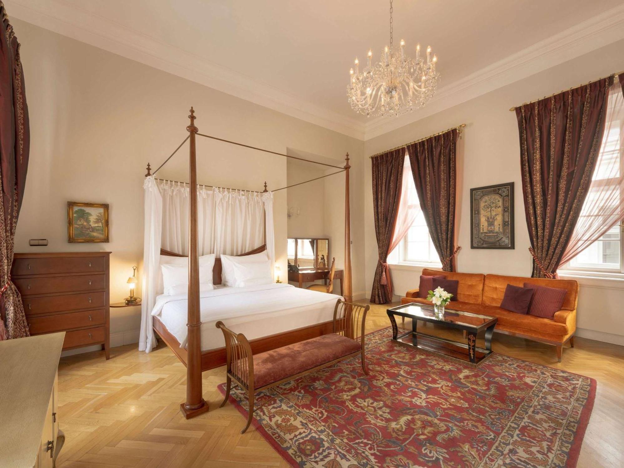 Hotel The Mozart 5*