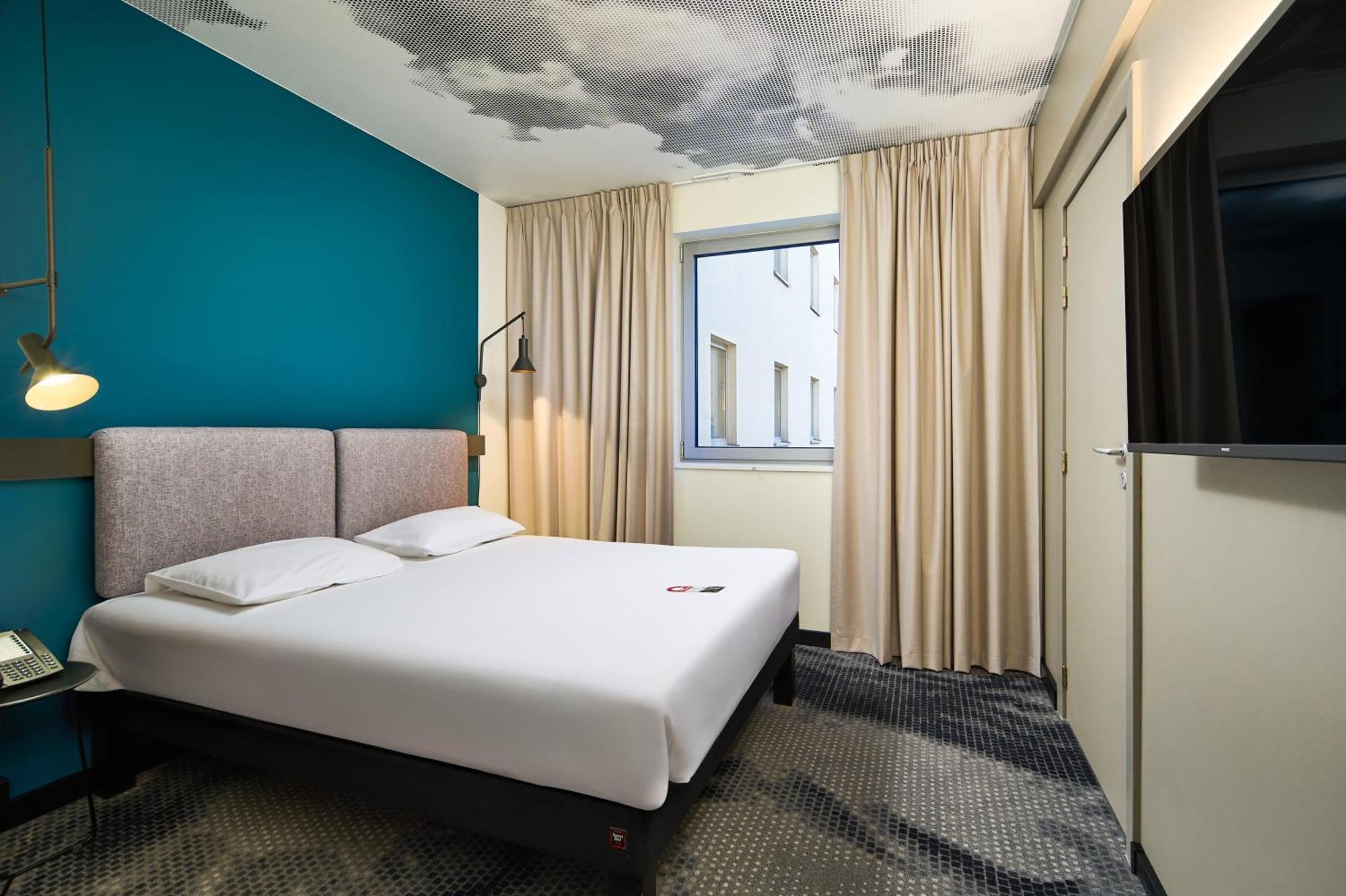 Ibis Wenceslas Square Hotel