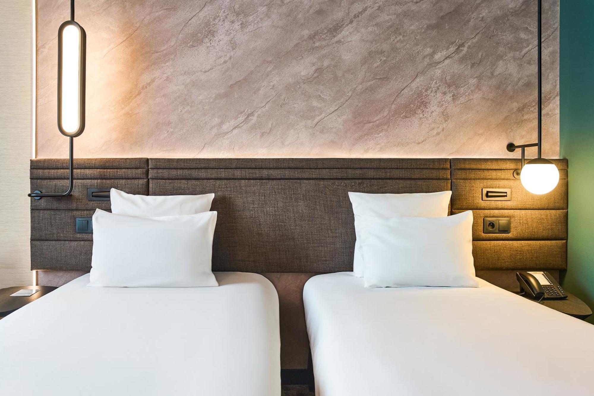 Hotel Novotel Wenceslas Square 4*