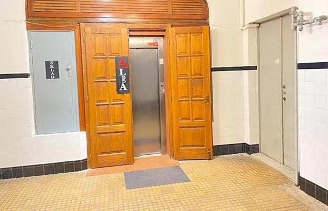 Alba Hostel *