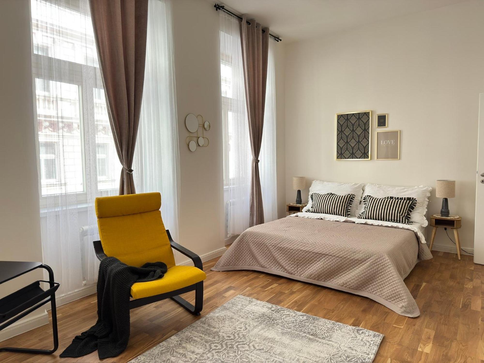 Apartment New! Deluxe In Centre! Florence!