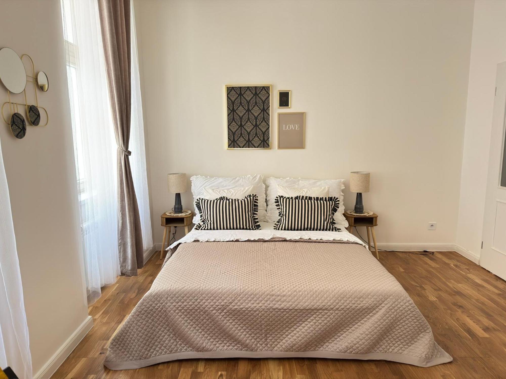 Apartment New! Deluxe In Centre! Florence! *