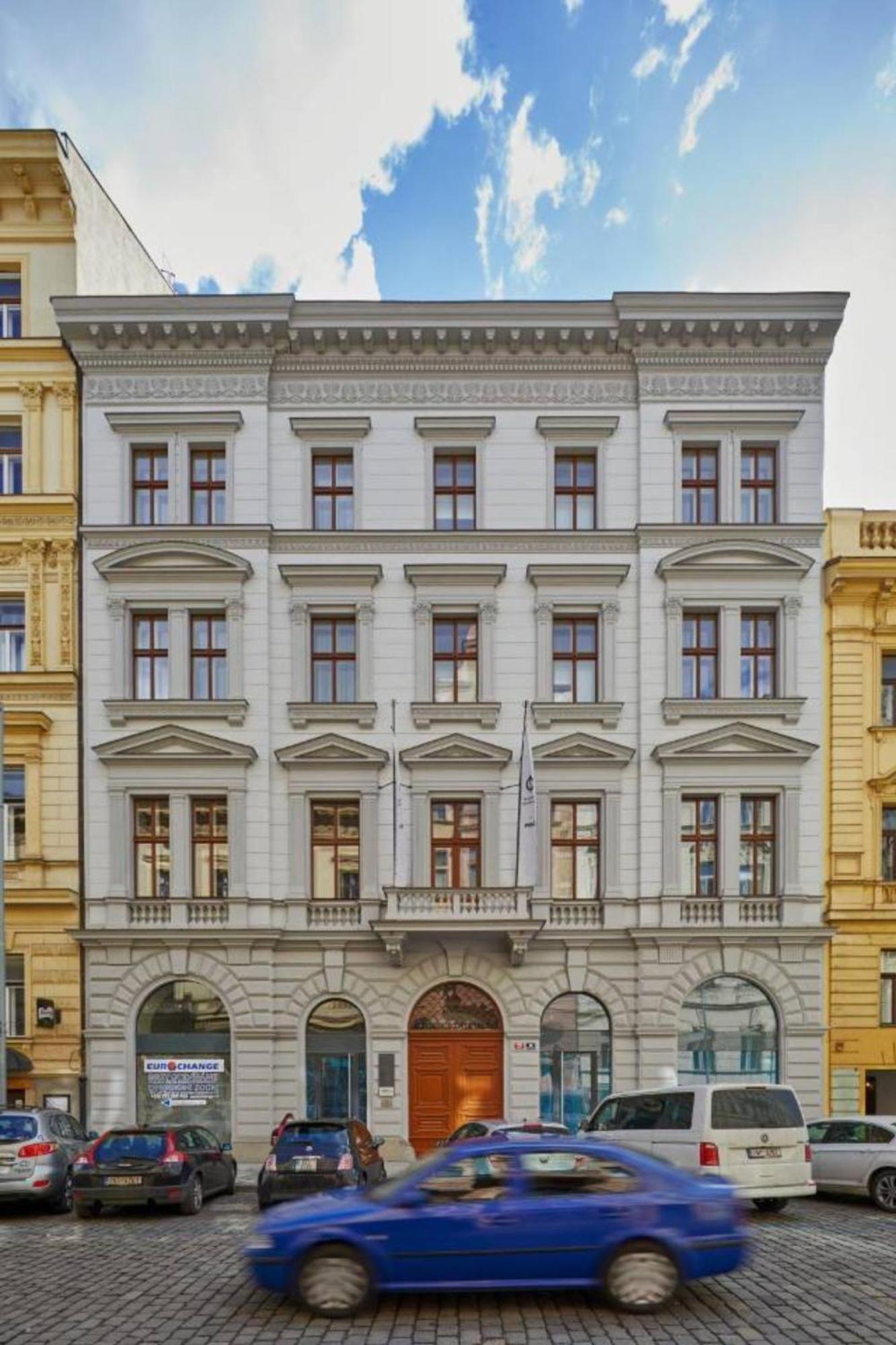 Modern & Elegant, 3 Min Of Wenceslas Square Daire *