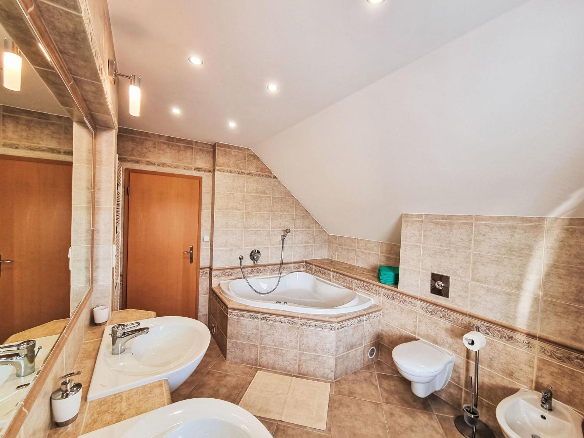 Libonovska By Interhome Prag