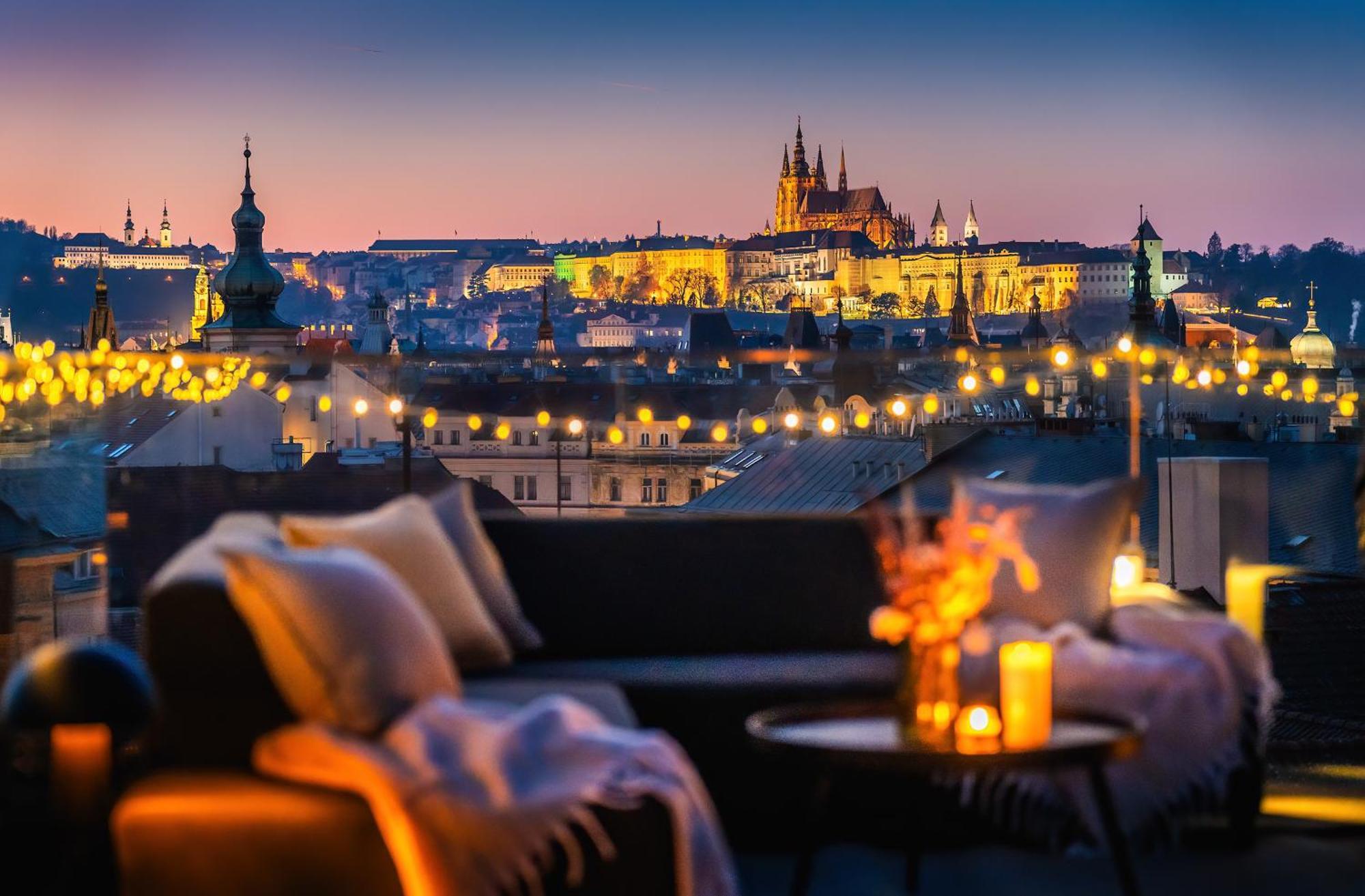 Billionaires Boutique & Premium Suites, Old Town
