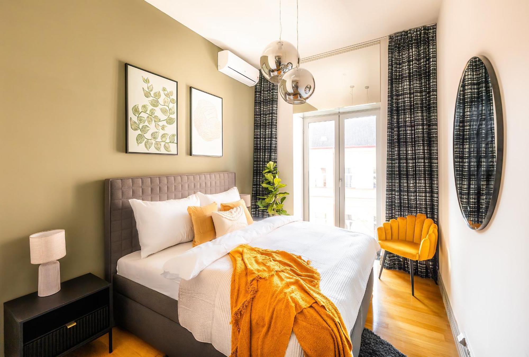 Billionaires Boutique & Premium Suites, Old Town *