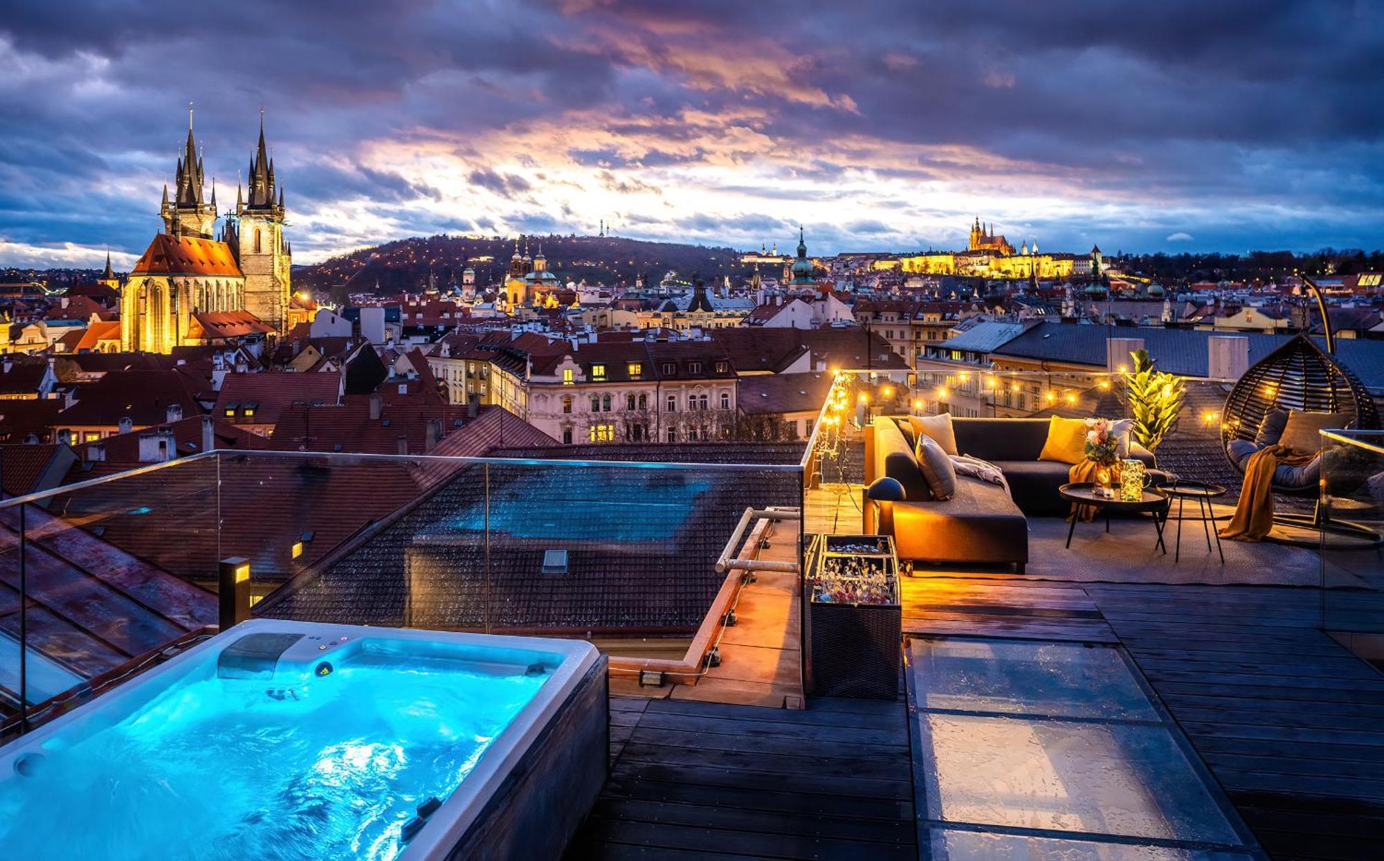 Billionaires Boutique & Premium Suites, Old Town Apartment Prague