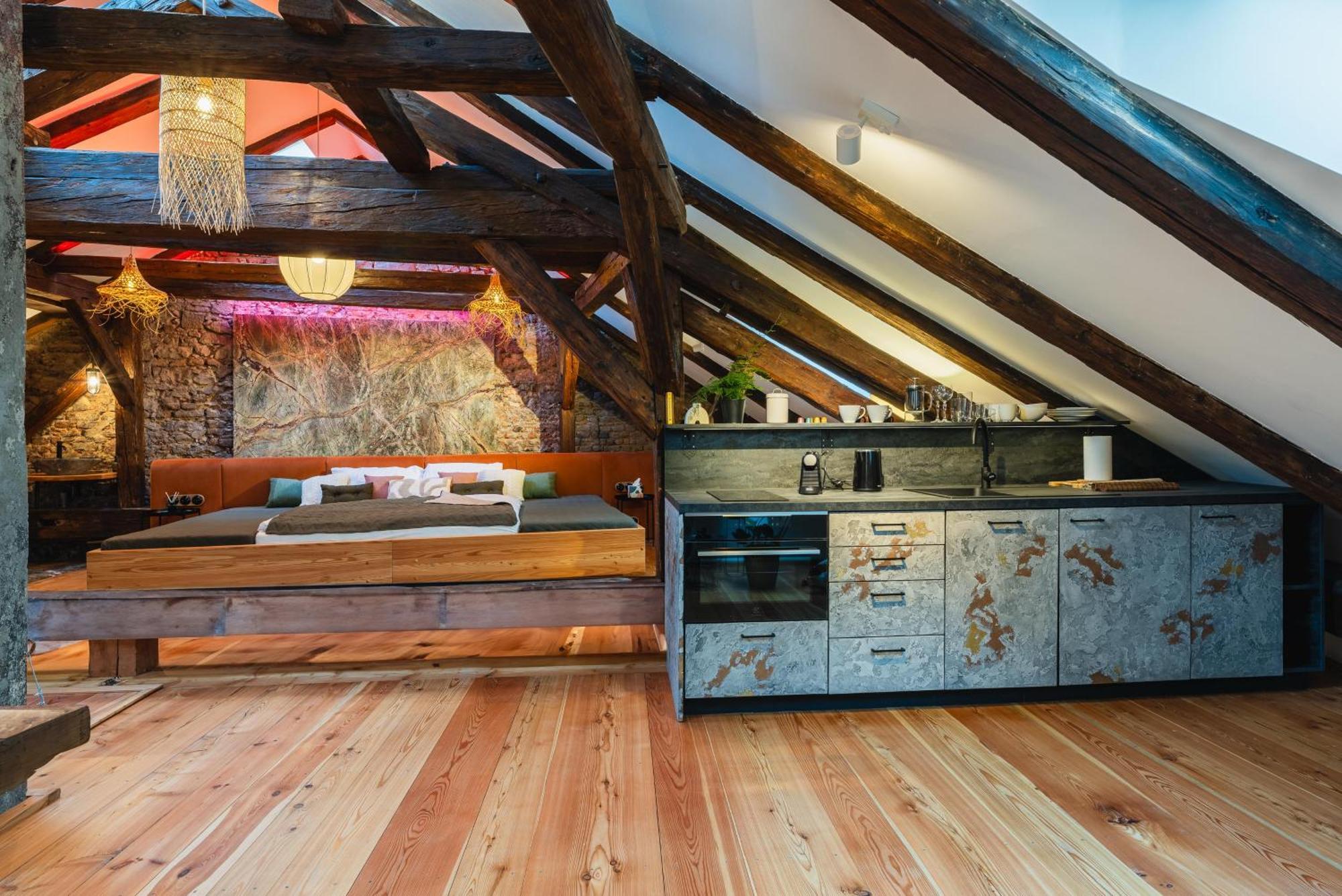 Apartamento Old Town Apartment Dlouhá