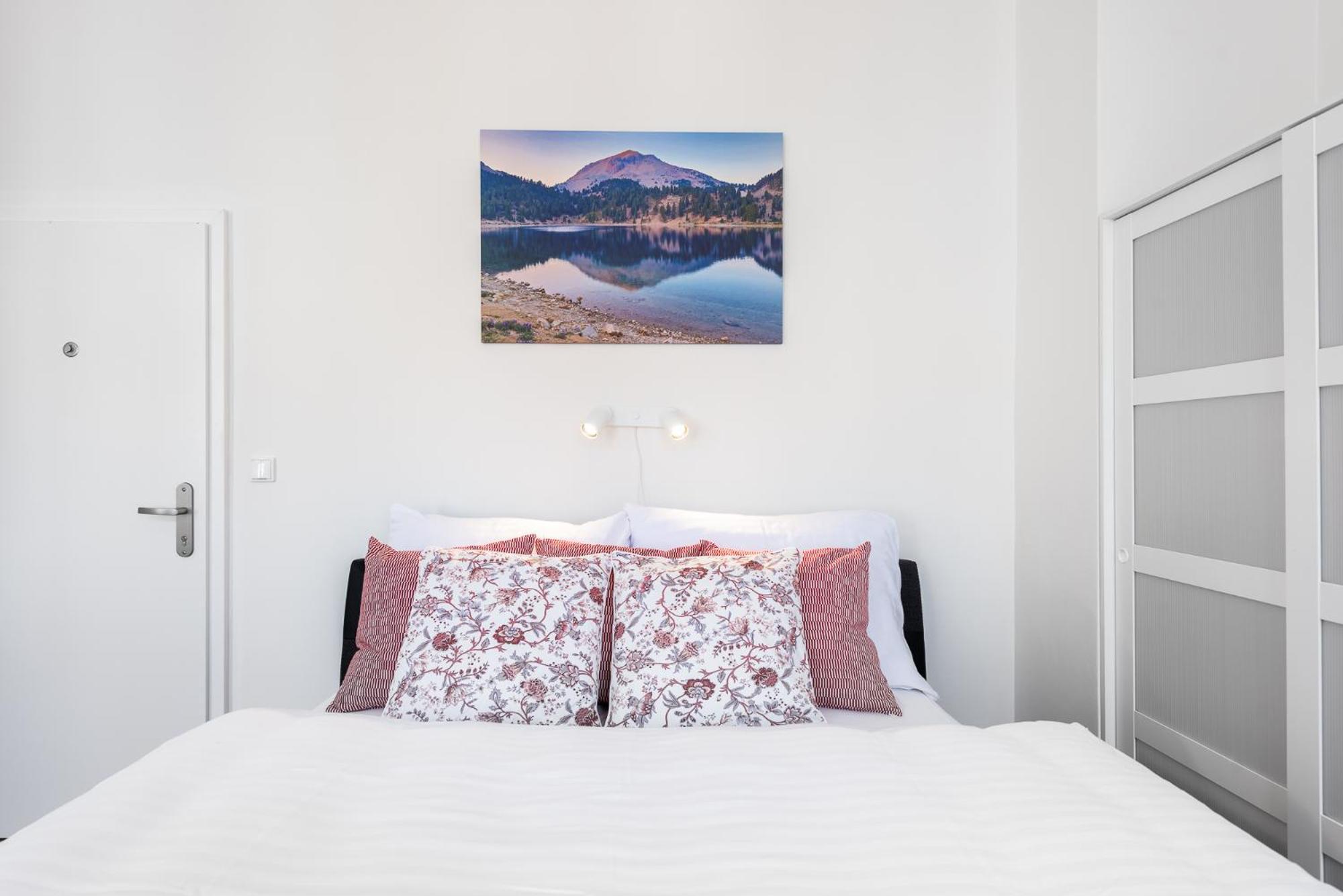 Tesnov Apartamento