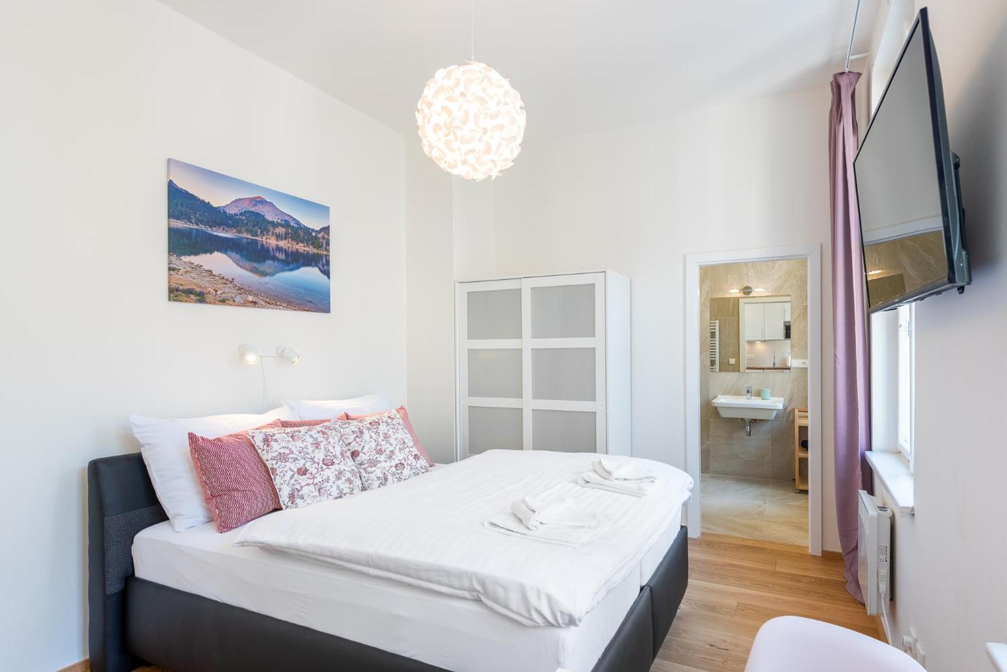 Tesnov Apartamento *