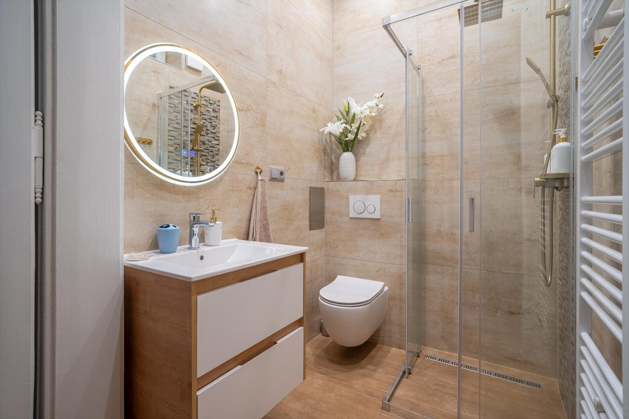 Apartment Prekrasny 2bdr Na Praze 1 Prague