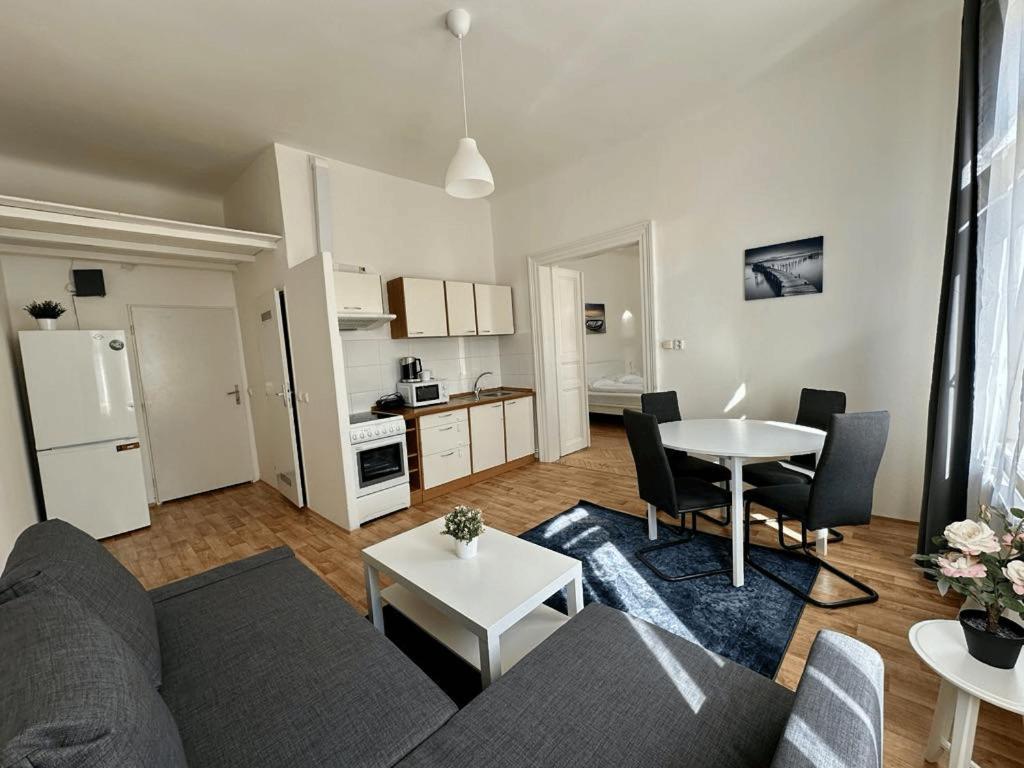 Hostel Welcome Hostel & Apartments Praguecentre