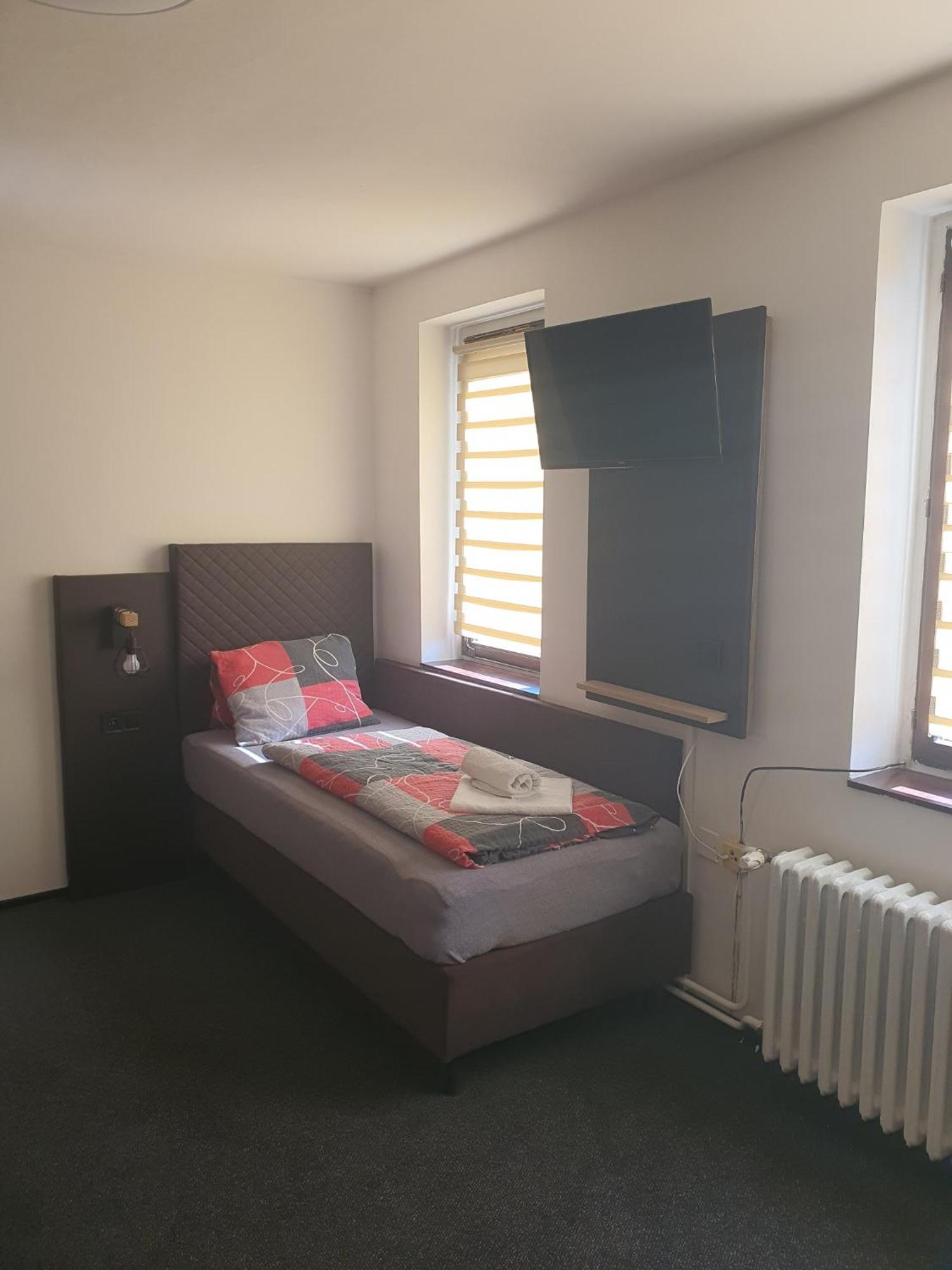 & Restaurace Na Rychte Han/Misafirhane 3*