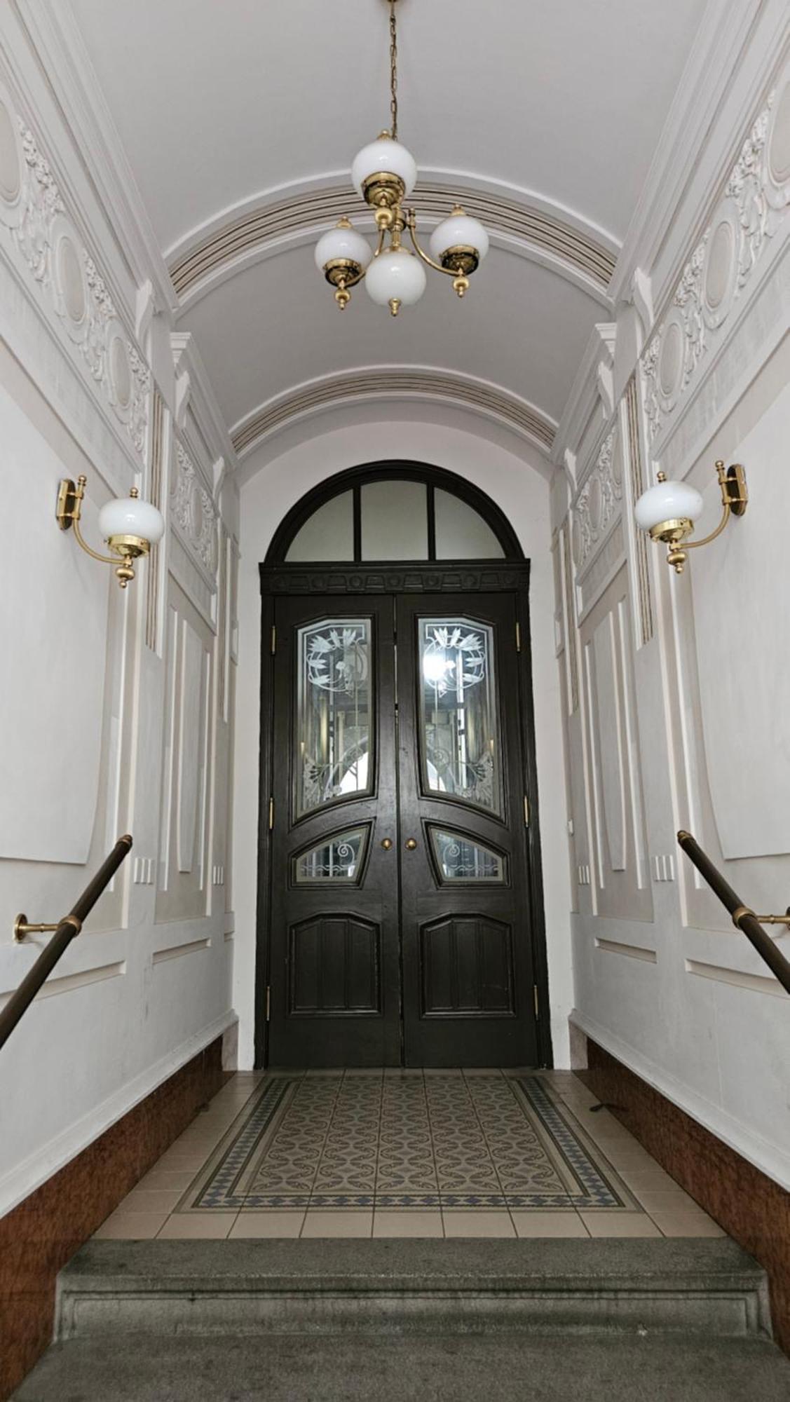 Decadent Art Deco Balcony Apartment In Old Town * Prague