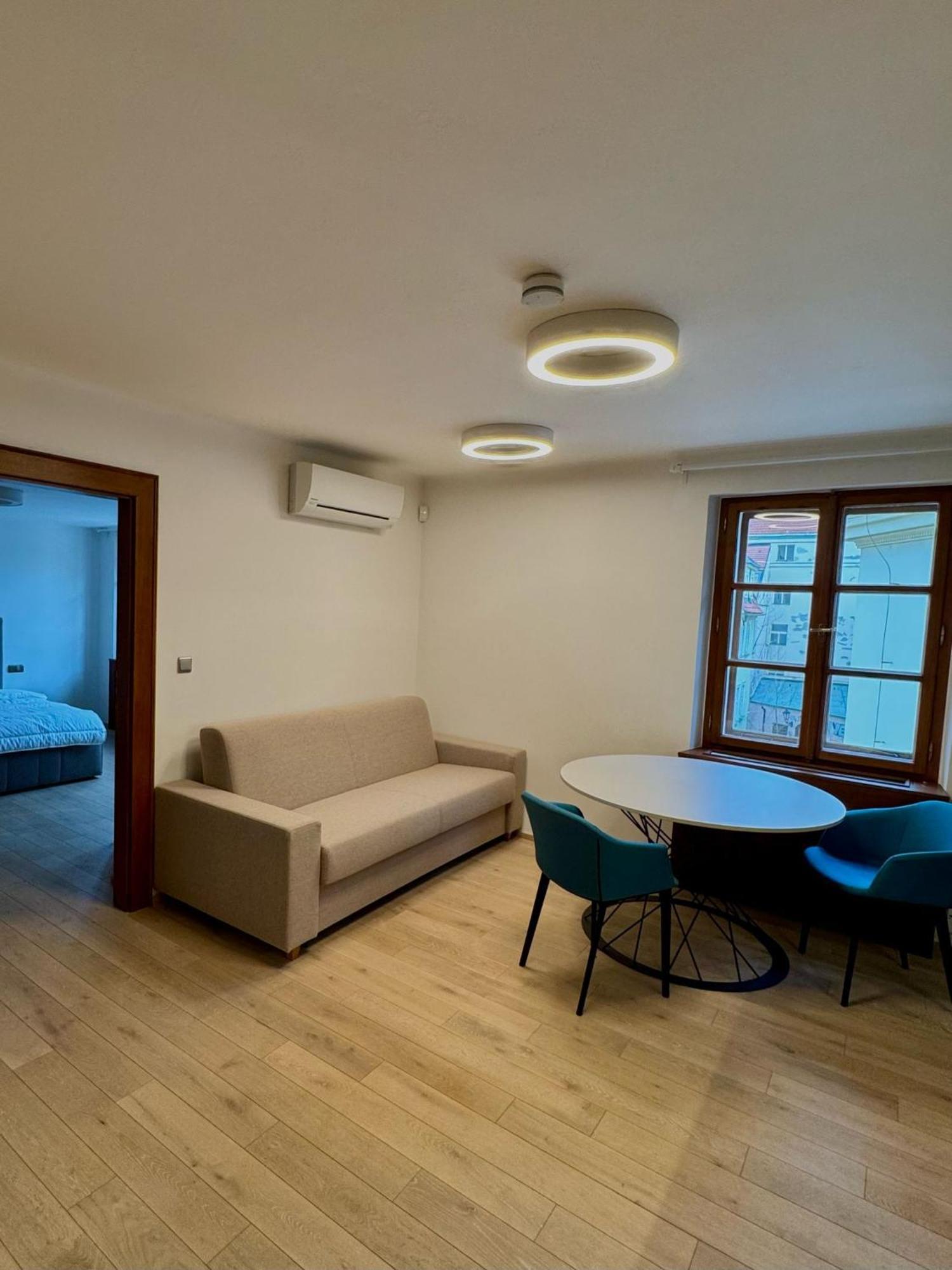 U 3 Pstrosu Hotel