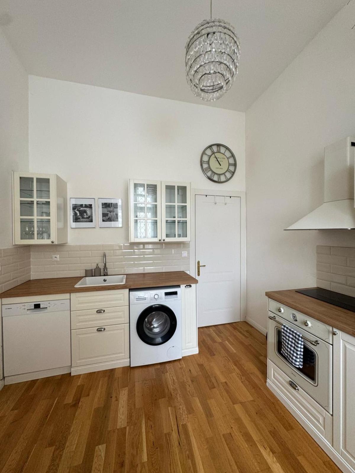 Cozy Flat In The Heart Of Apartment Prague