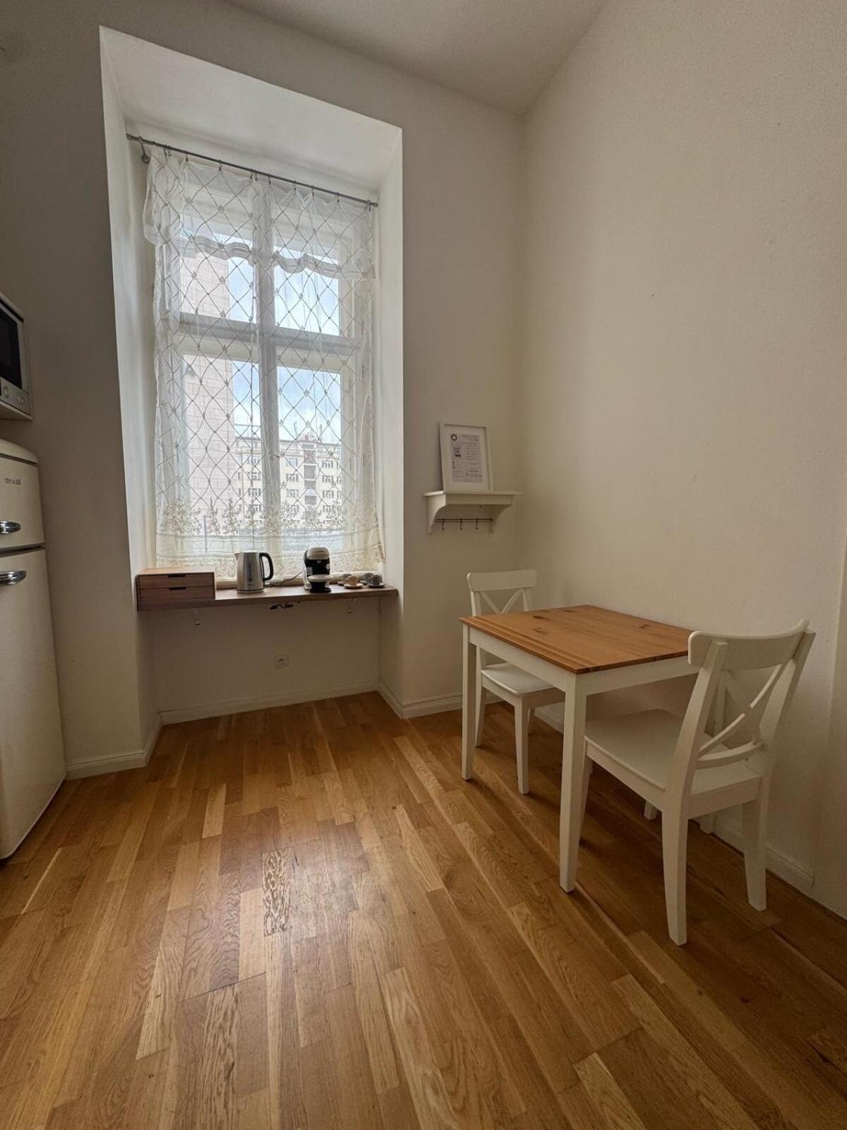 Cozy Flat In The Heart Of *