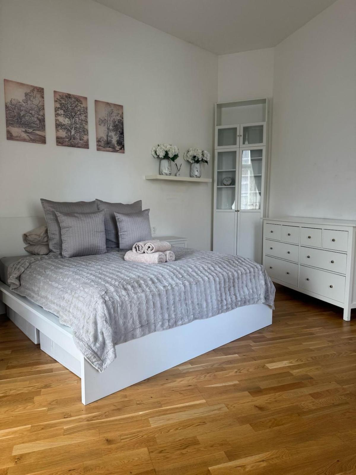 Apartment Cozy Flat In The Heart Of