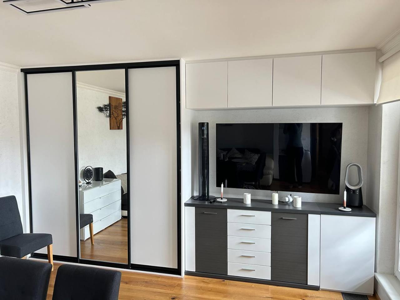 Light & Wood Design - 89 M2 In