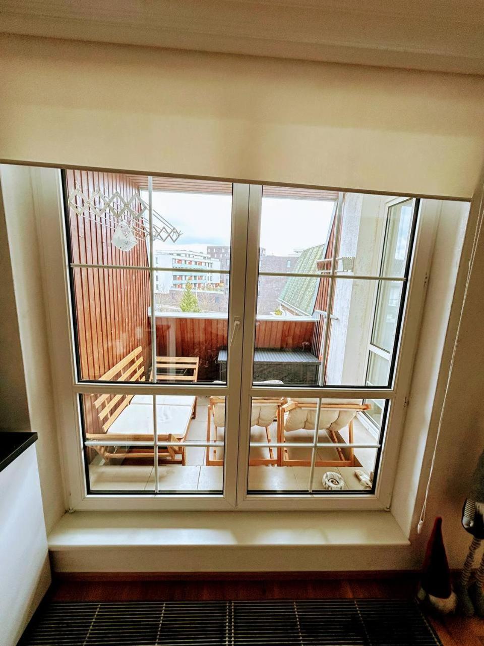 Light & Wood Design - 89 M2 In Prague