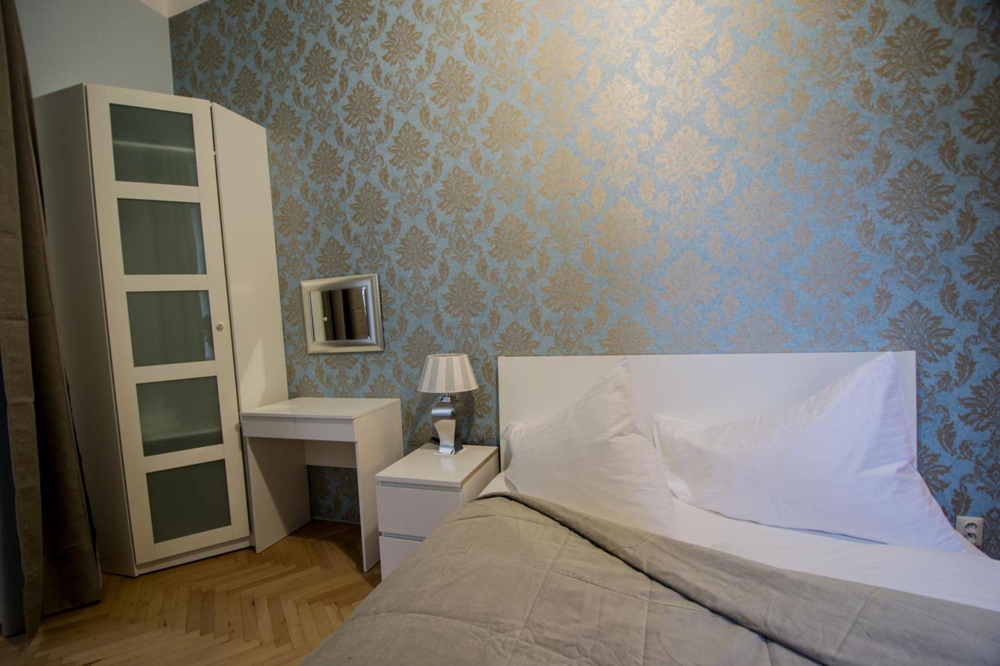 Royal With Sauna And Billiards Apartment *