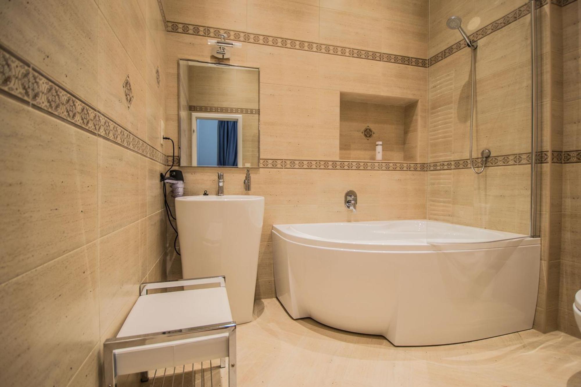 Royal With Sauna And Billiards * Prague