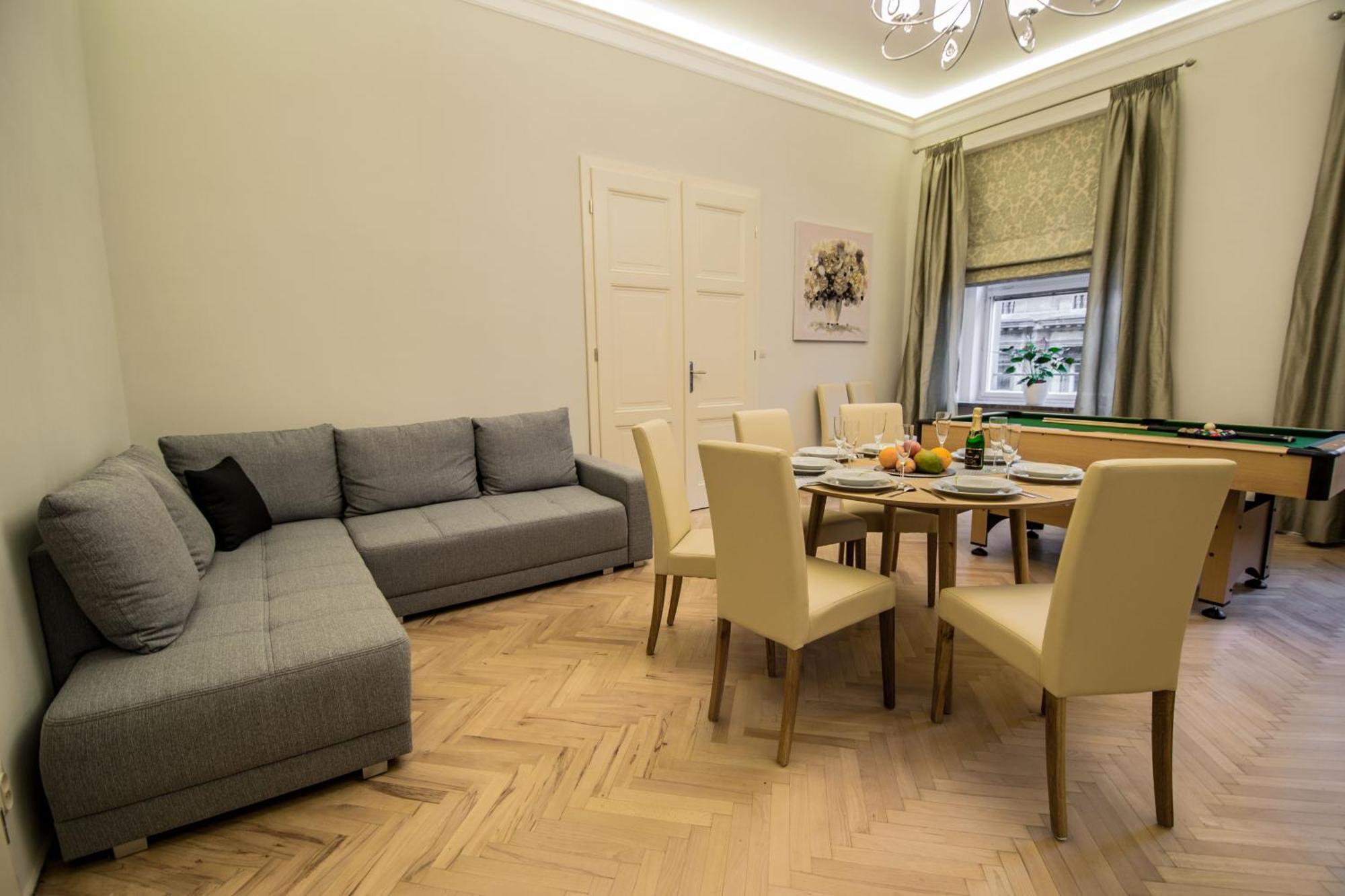 Apartment Royal With Sauna And Billiards *