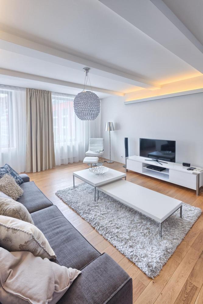 Wishlist Residences - Karlin Apartment *