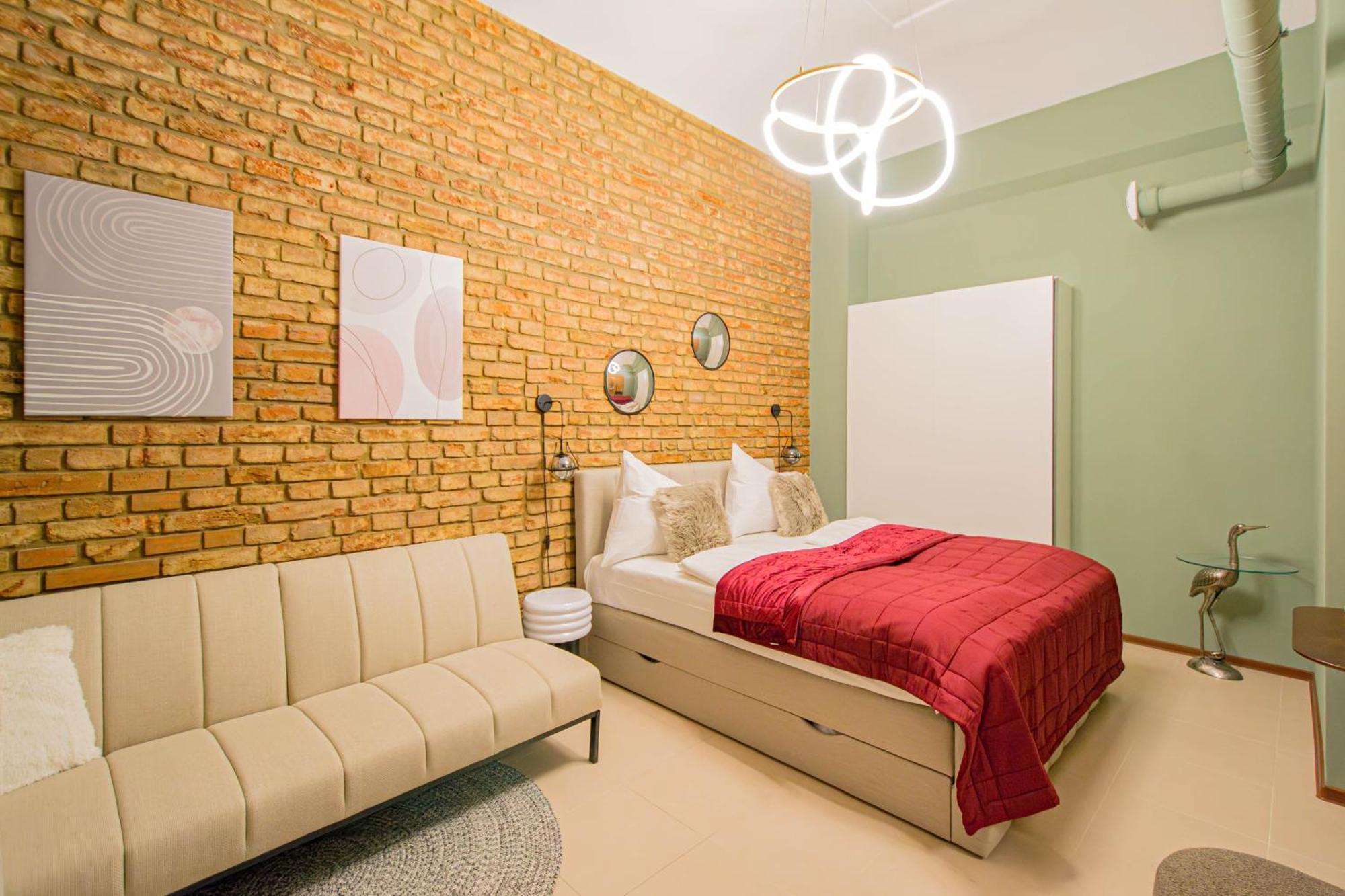 Magnificent With Sauna And Billiards Apartment