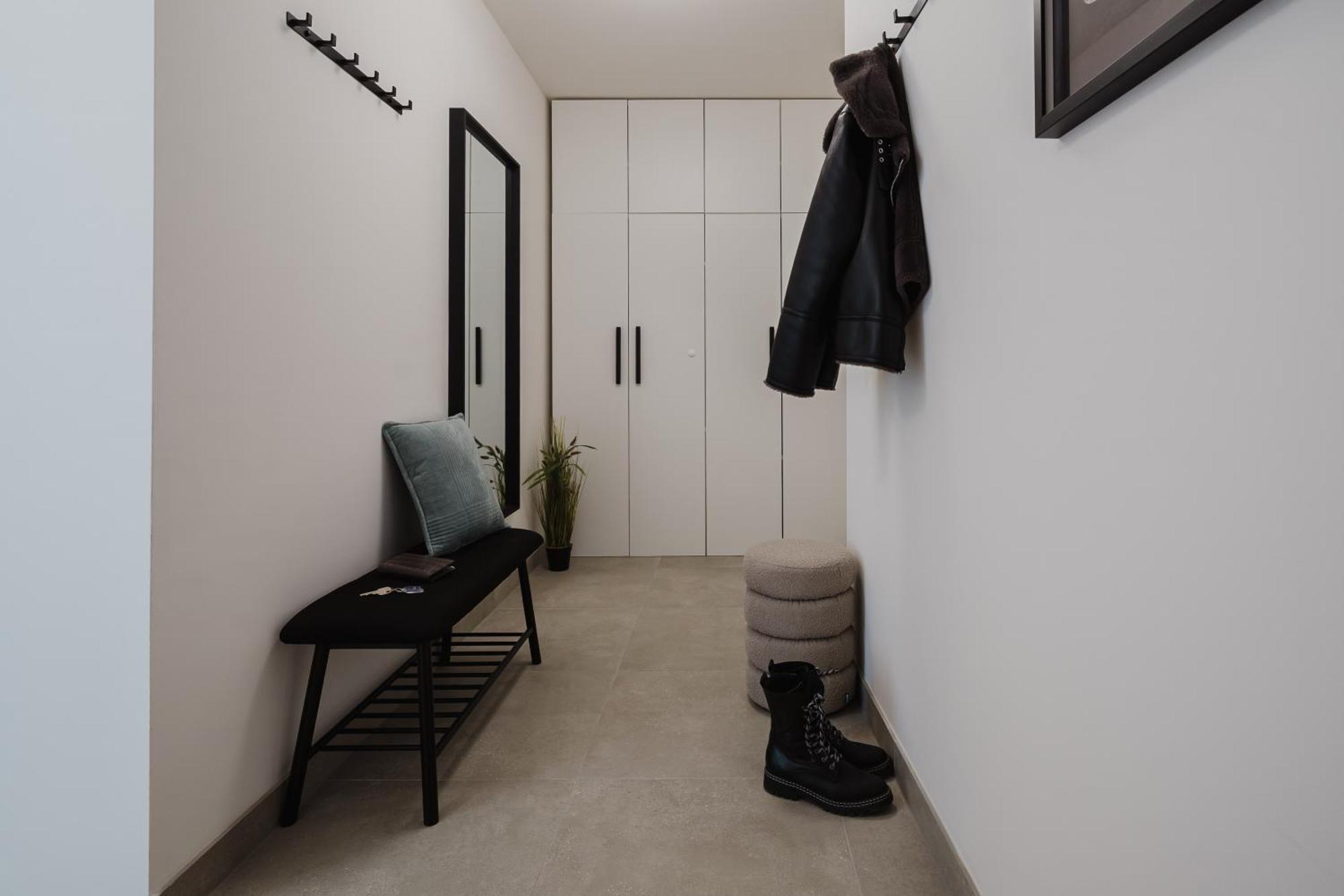 Days - With Garage And Balcony In Smichov Apartment