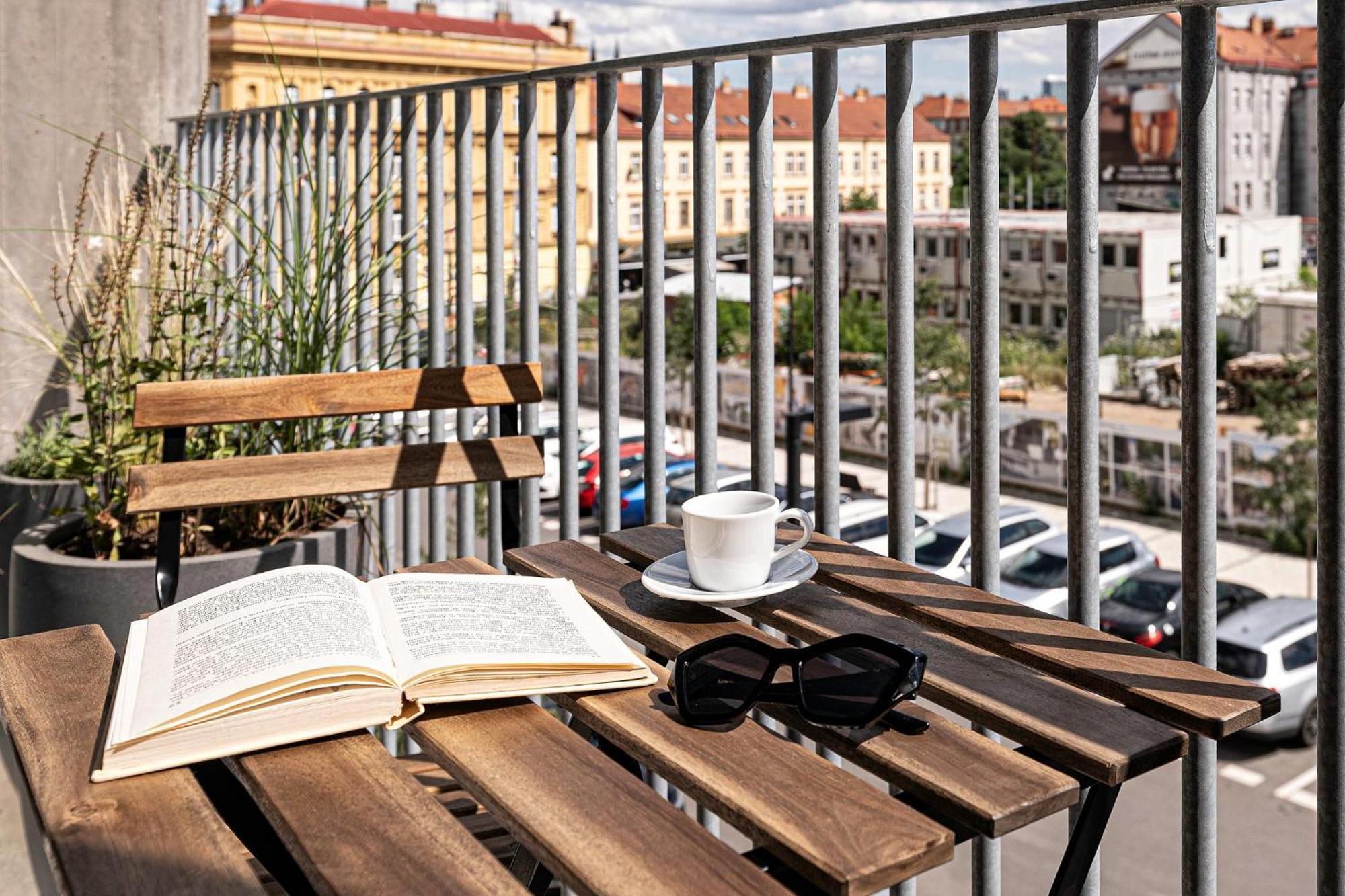 Days - Garage Parking - Balcony - Stylish Apartment *