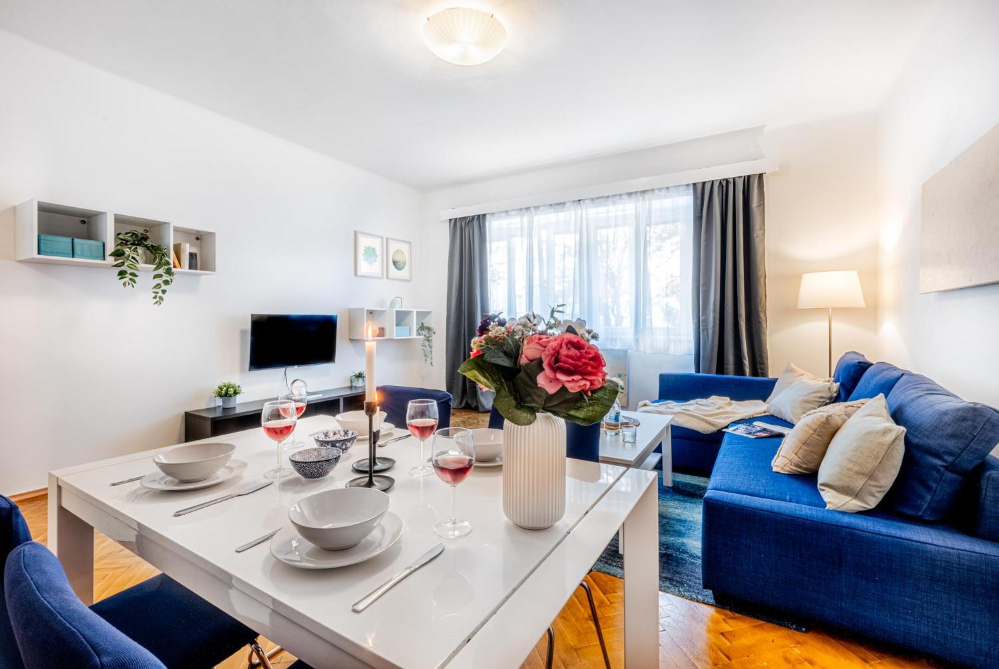 Days - 1bdr - Quiet Residential Area Apartment *
