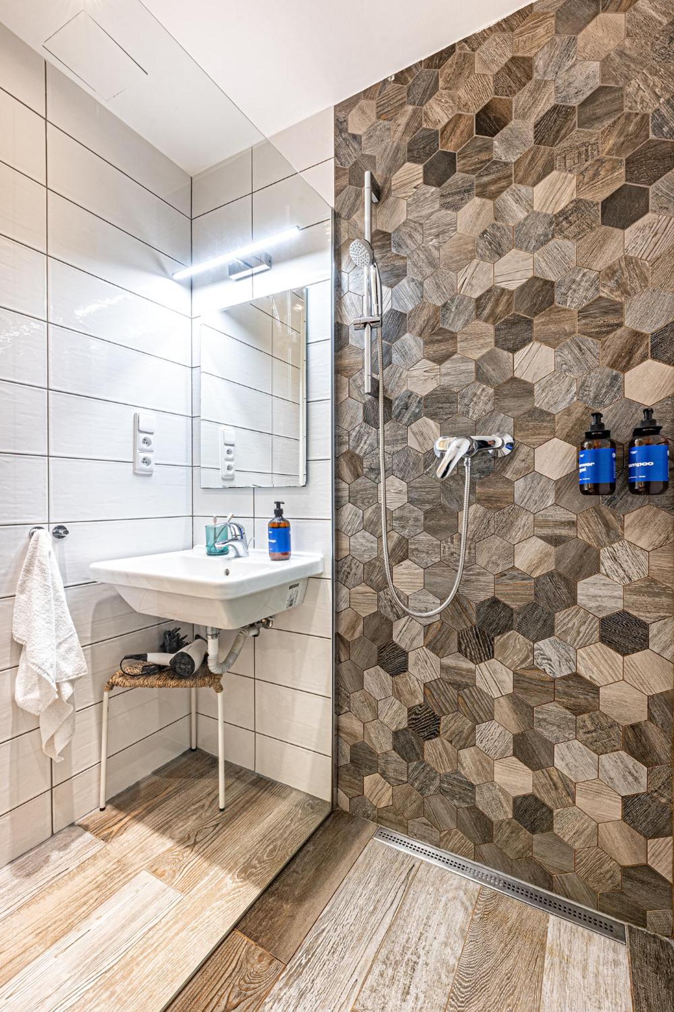 Days - 1bdr - Quiet Residential Area Prague
