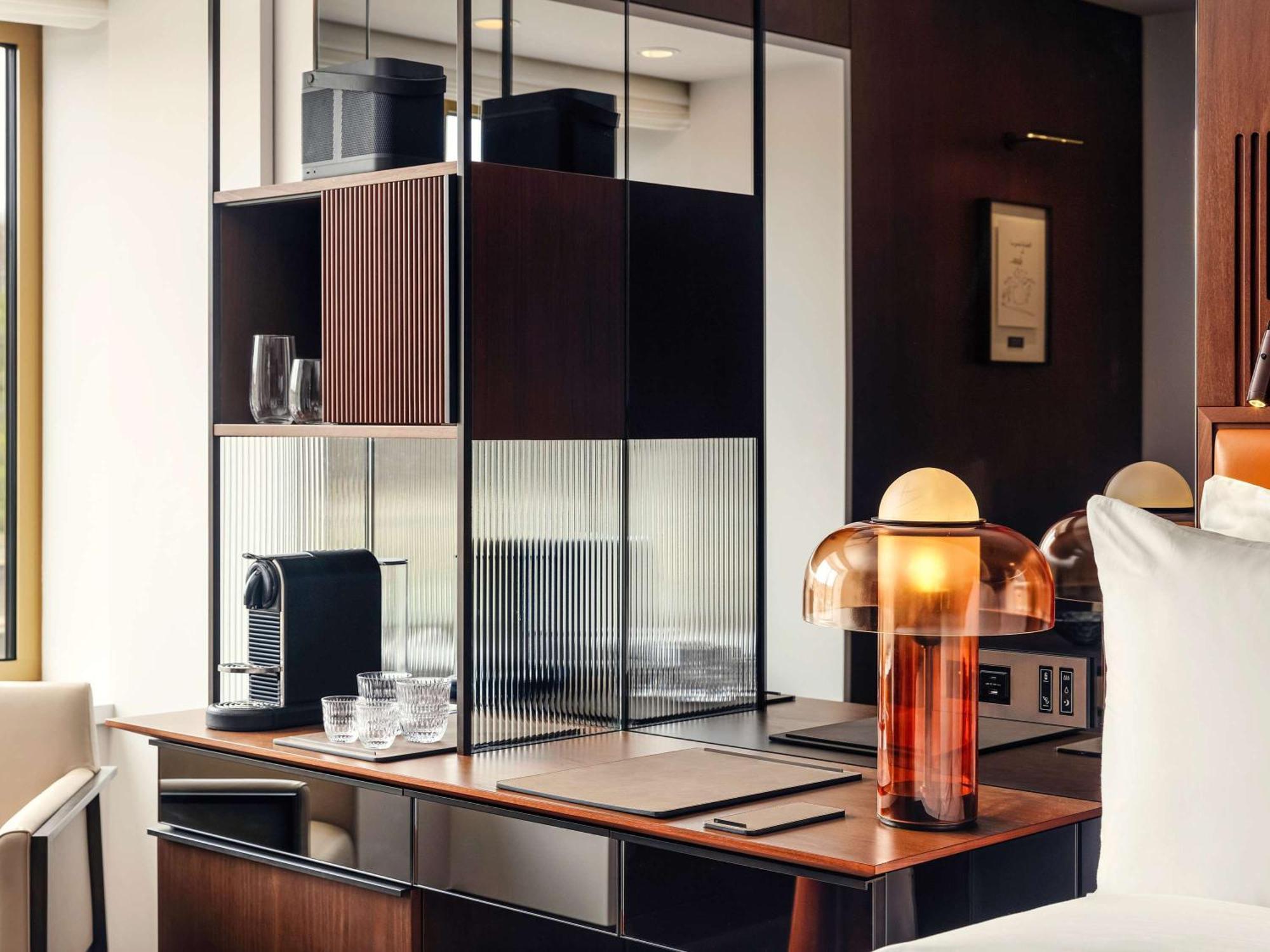 Fairmont Golden Hotel 5*