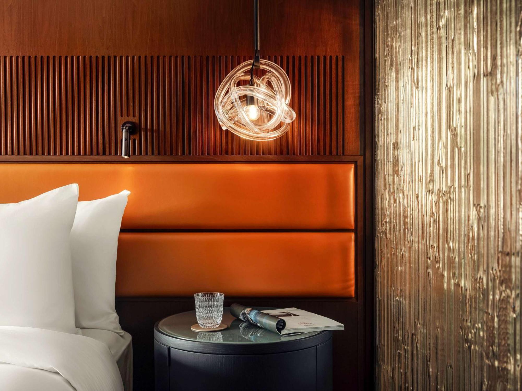Fairmont Golden Hotel