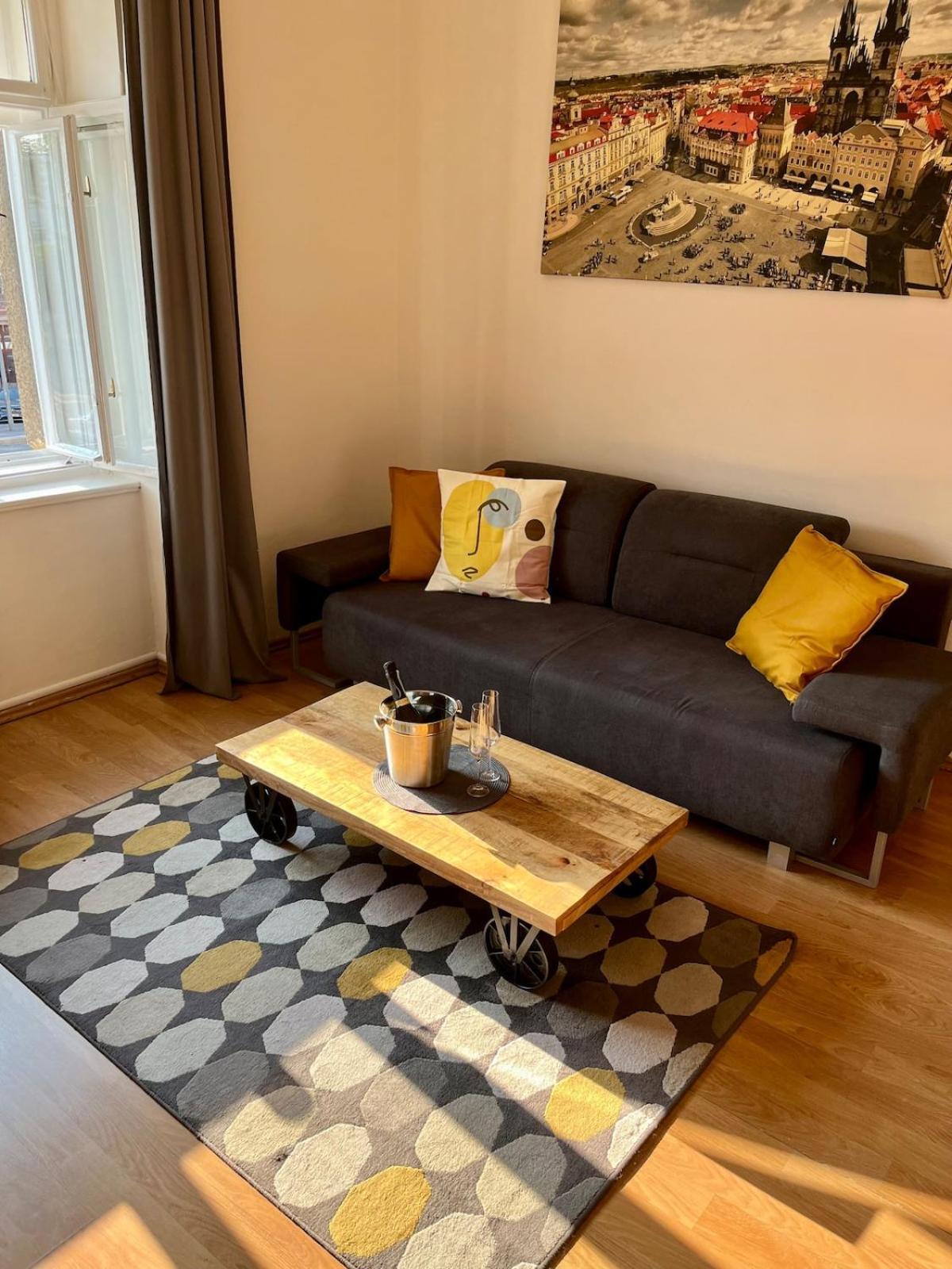 Apartment Lokalita U Prazskeho Hradu!