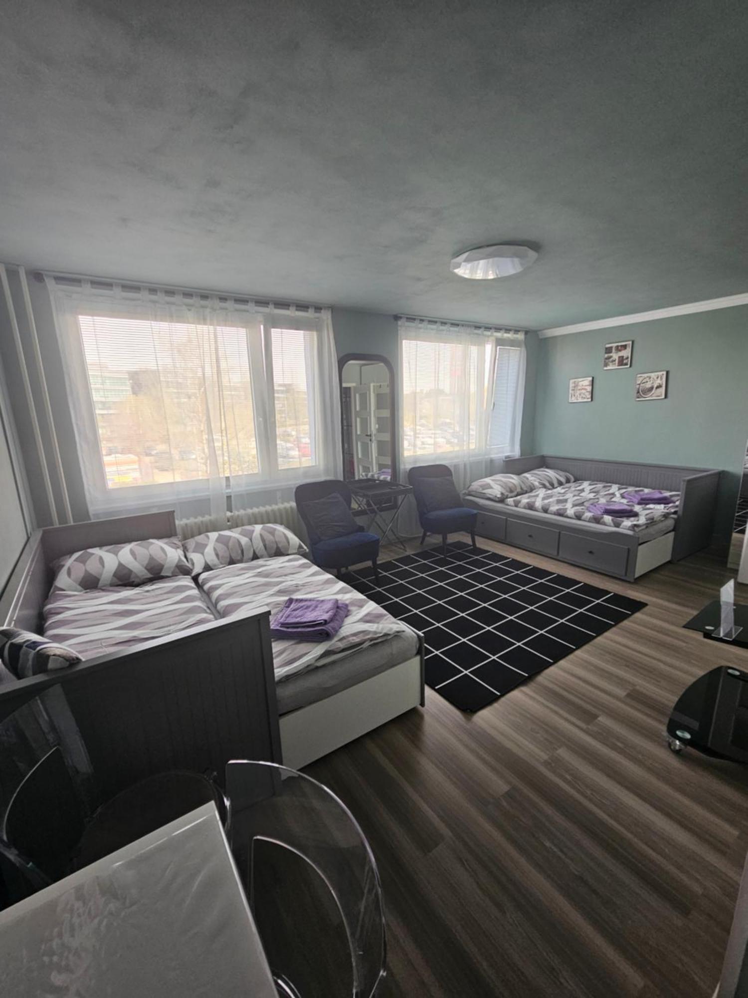Westfield Apartment Prague