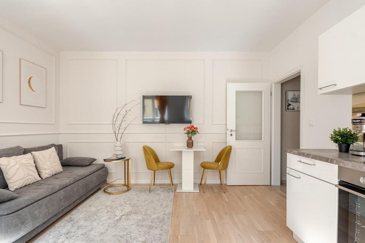 Anytime Holiday- Wenceslav Apartment Prag